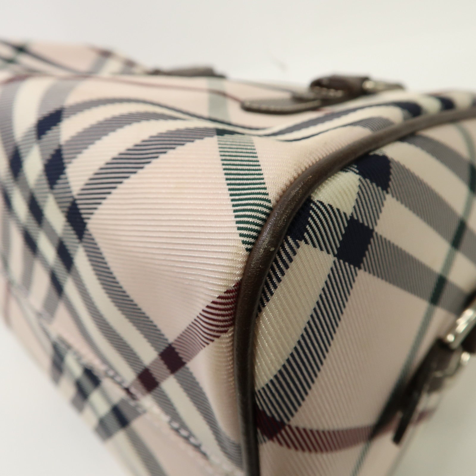 BURBERRY 塗層帆布Shoulder Bag銀扣肩背袋黑色/粉紅色