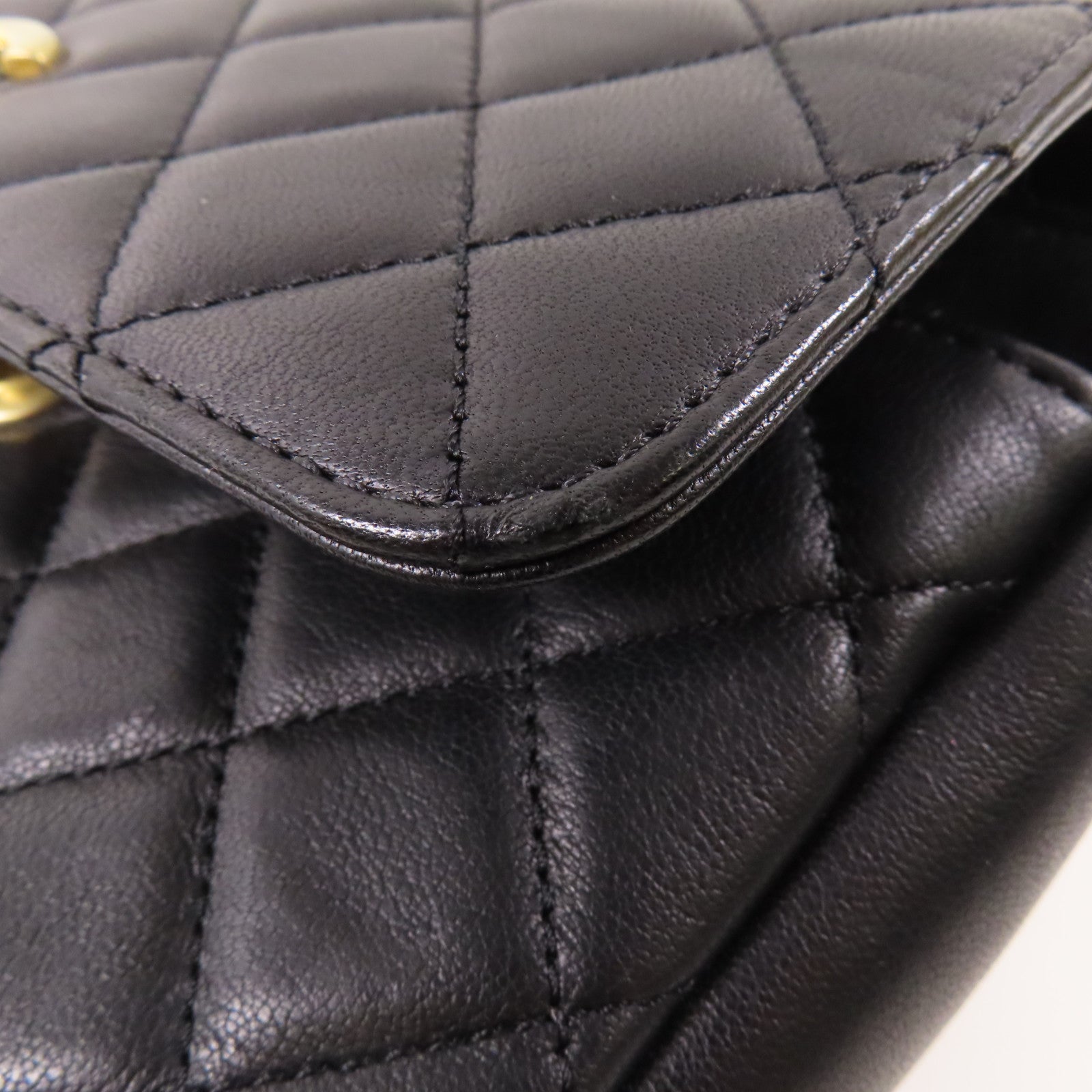 CHANEL 牛皮皮革Chain Shoulder金扣鏈帶手挽肩背兩用袋