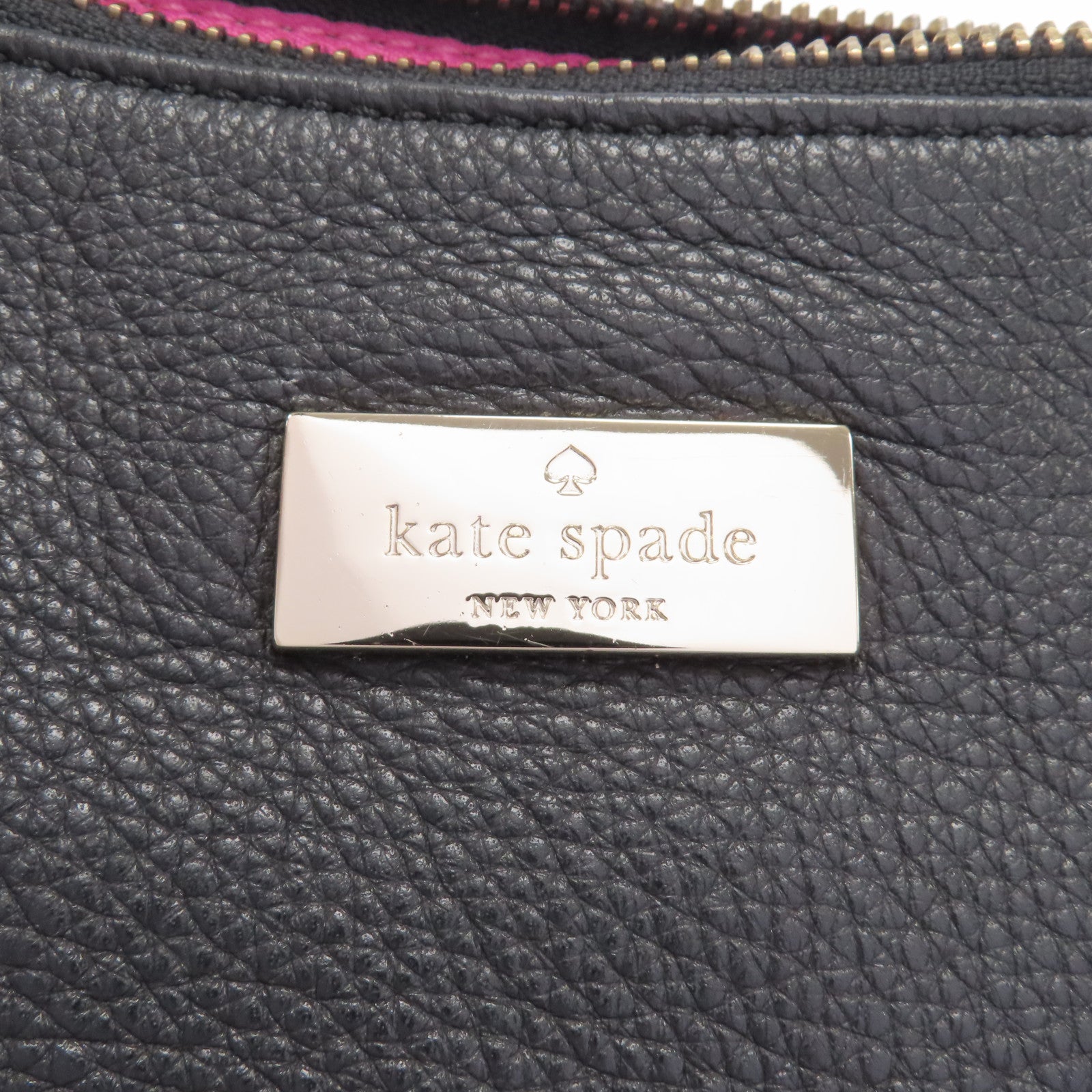 Kate Spade 牛皮皮革Hand Bag金扣手挽袋黑色