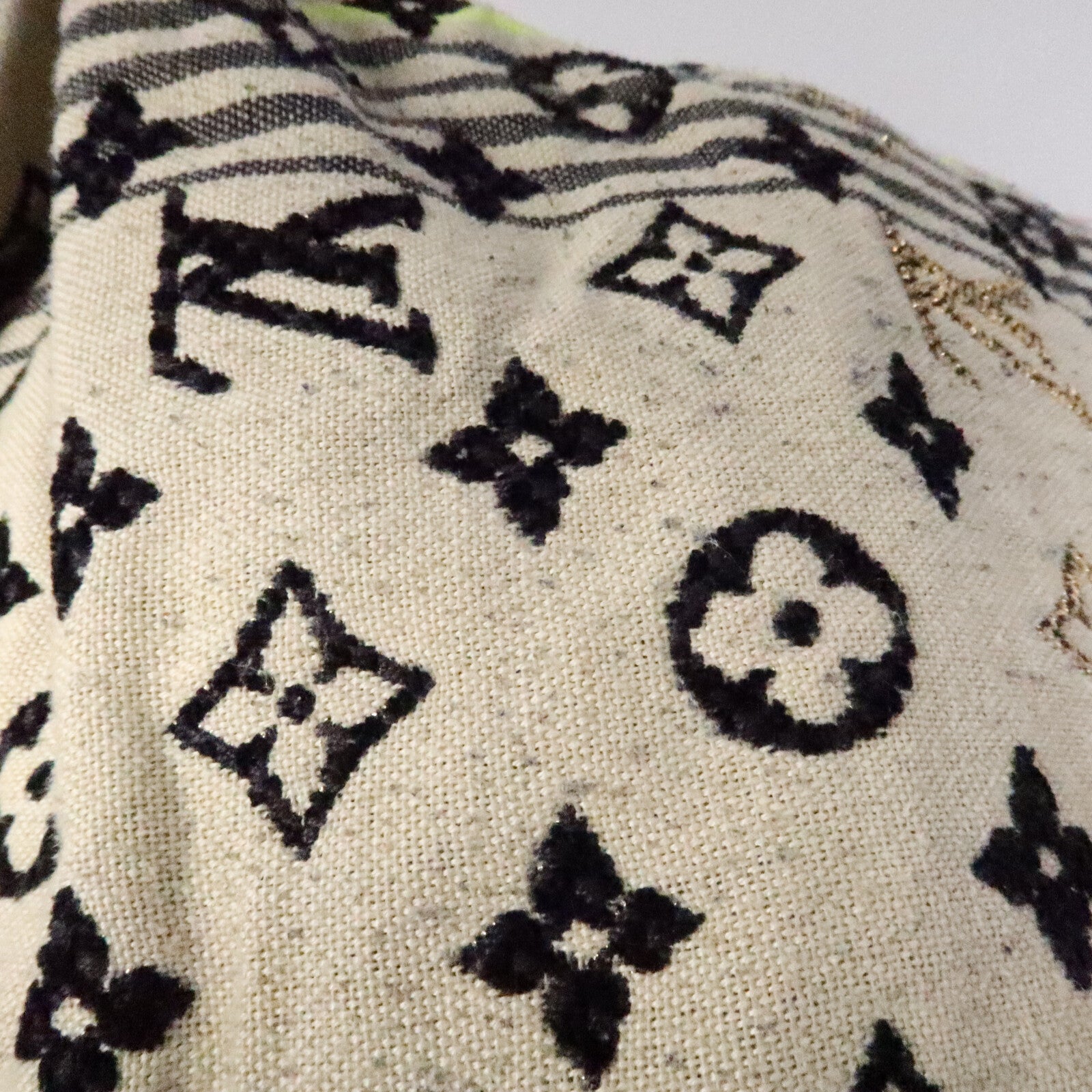 LOUIS VUITTON Monogram Cheche Bohemian肩背袋