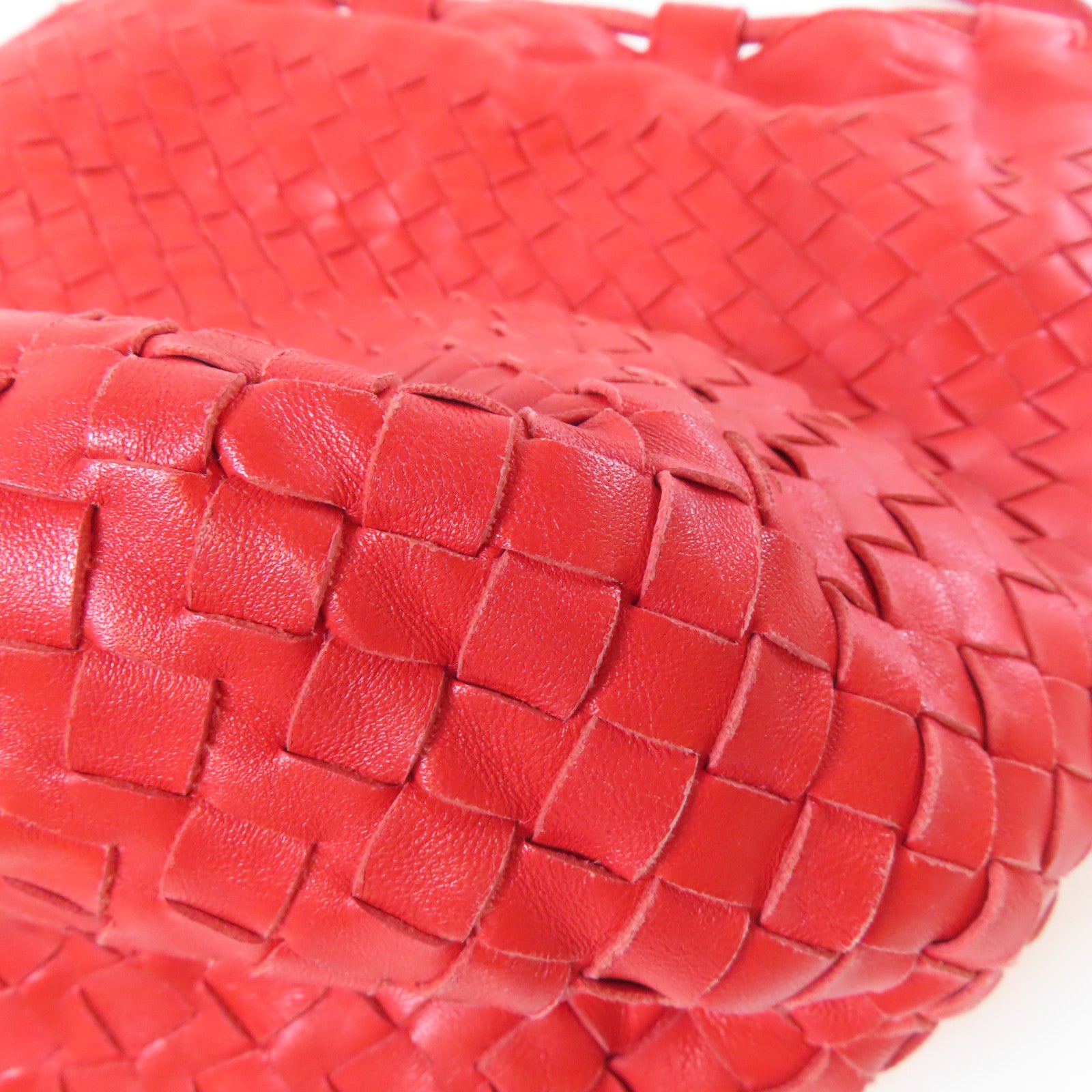 BOTTEGA VENETA 【激減優惠】織紋皮革Shoulder Bag黑扣肩背袋紅色