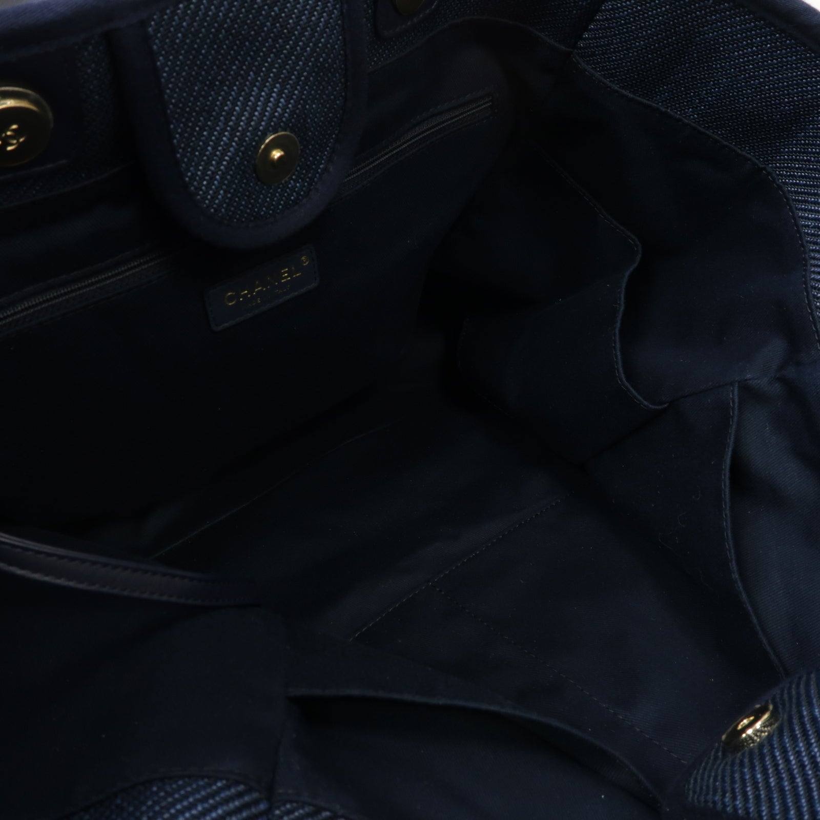 CHANEL 帆布Deauville Tote Large金扣手挽袋藍色