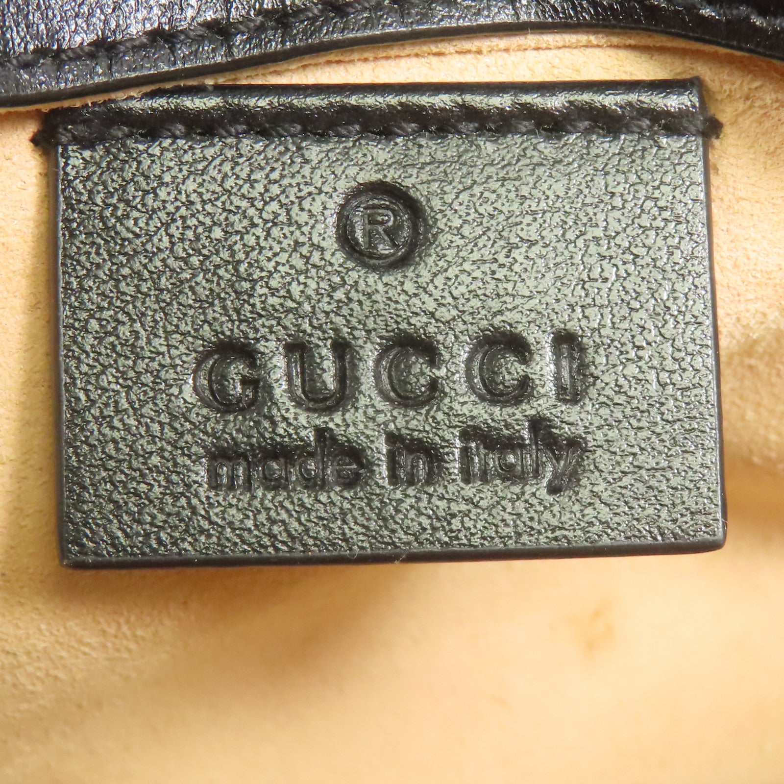 GUCCI 牛皮皮革GG Marmont Super Mini金扣鏈帶肩背袋