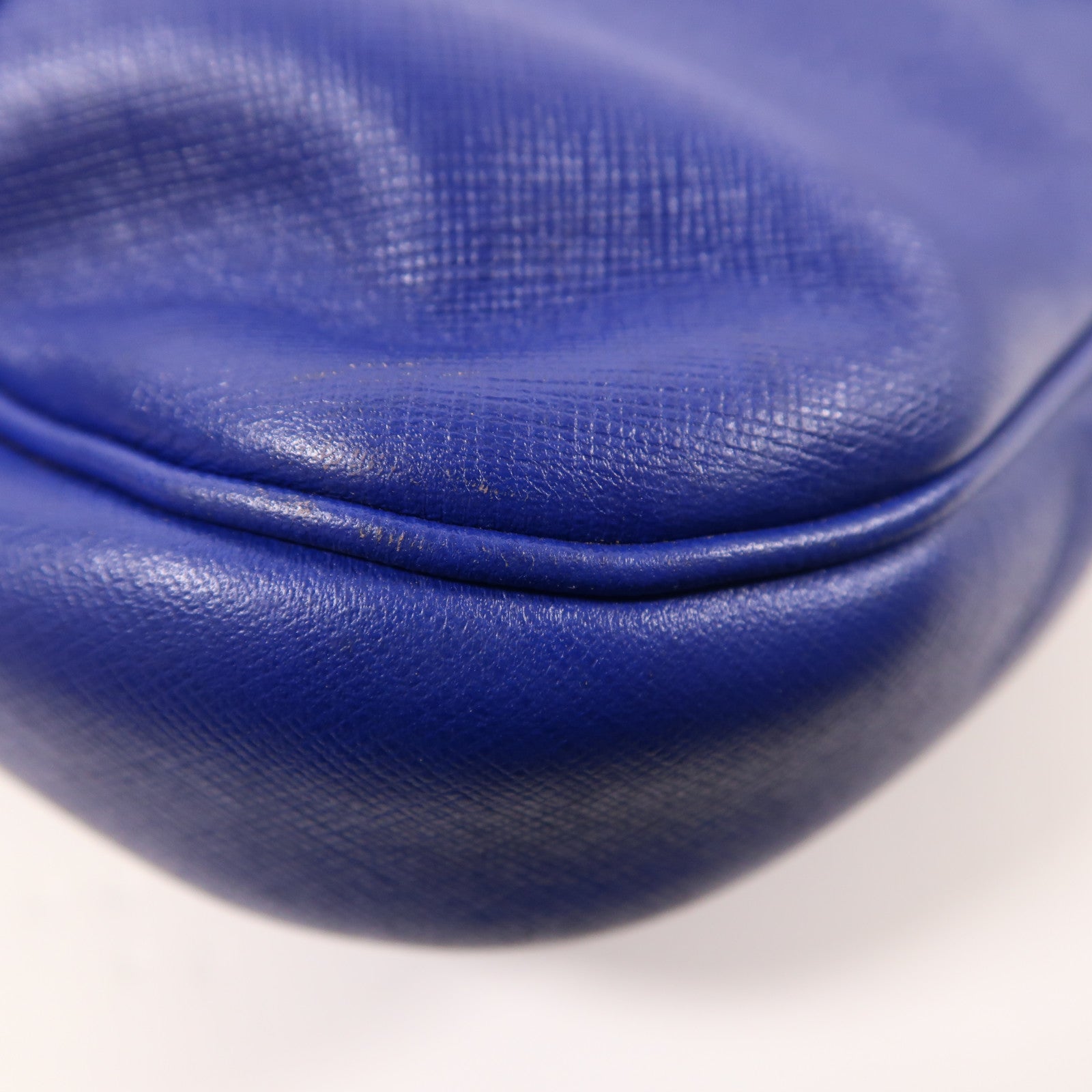 Salvatore Ferragamo GHW Shoulder Bag Calfskin Leather Blue