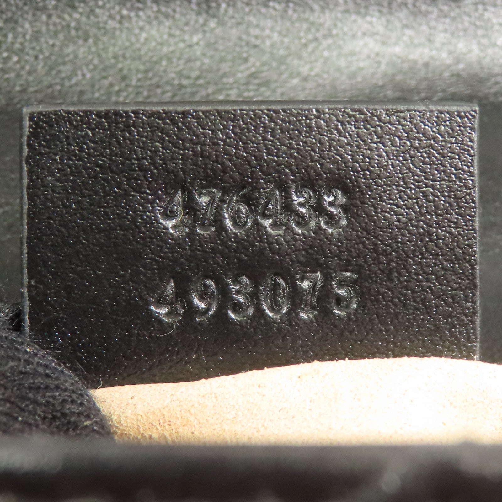 GUCCI 牛皮皮革GG Marmont Super Mini金扣鏈帶肩背袋