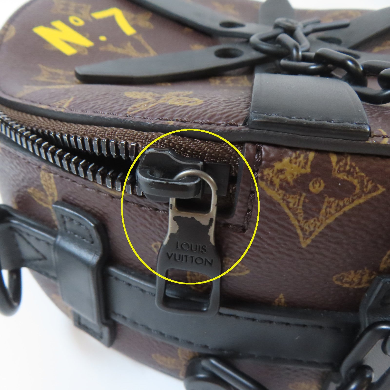 LOUIS VUITTON 【激減優惠】Monogram Wheel Box黑扣手挽肩背兩用袋啡色