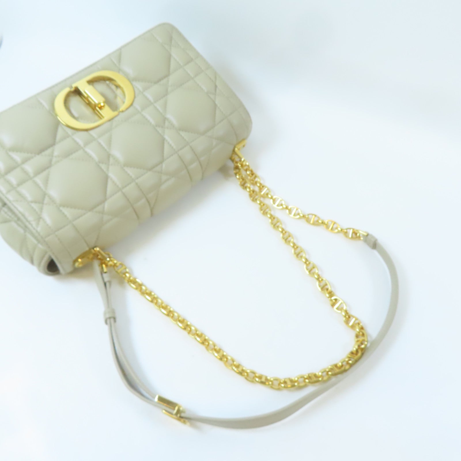 Dior 【激減優惠】羊皮皮革Caro金扣鏈帶肩背袋米色
