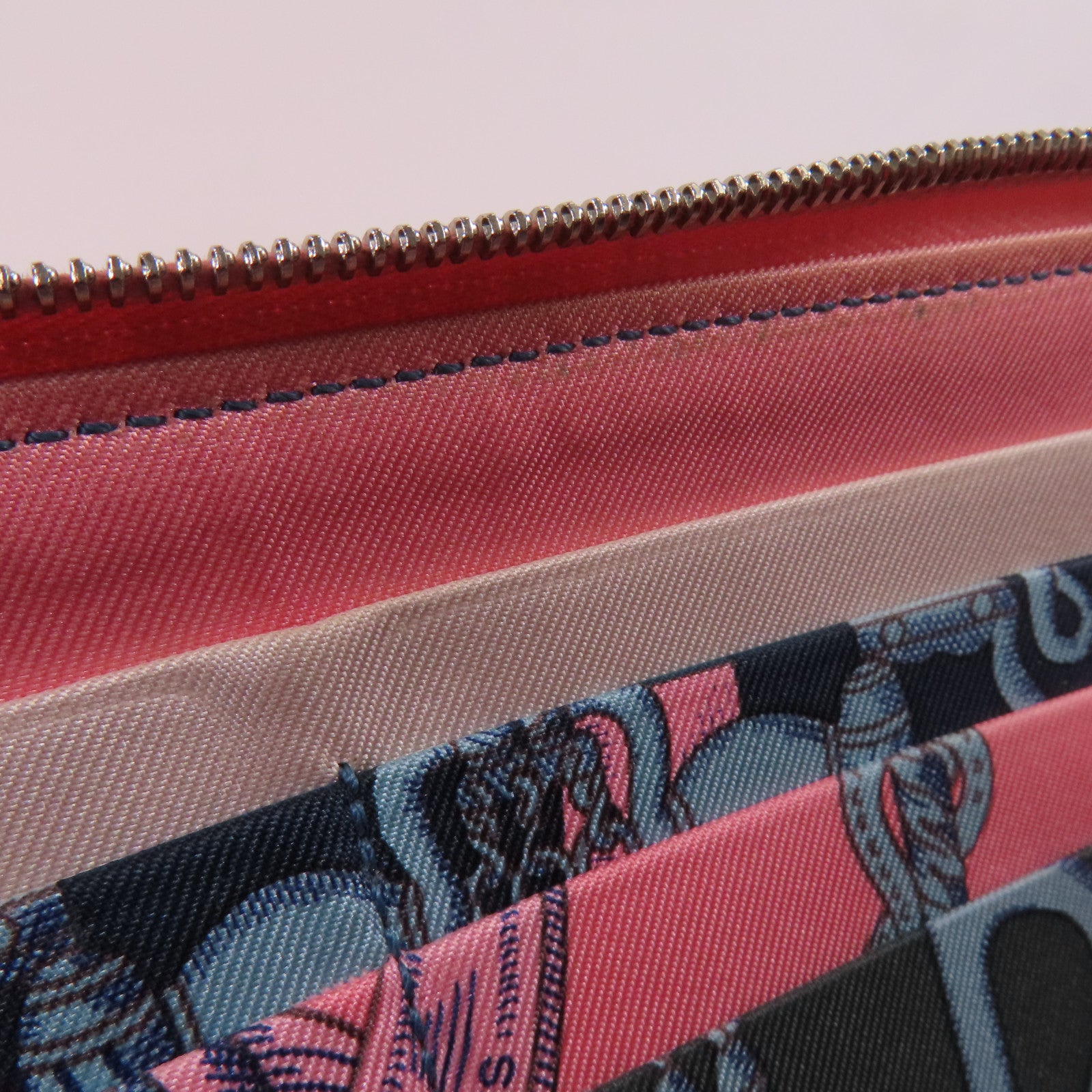 HERMES 【激減優惠】Epsom皮革Azap Long Silk-in Wallet銀扣拉鏈長錢包