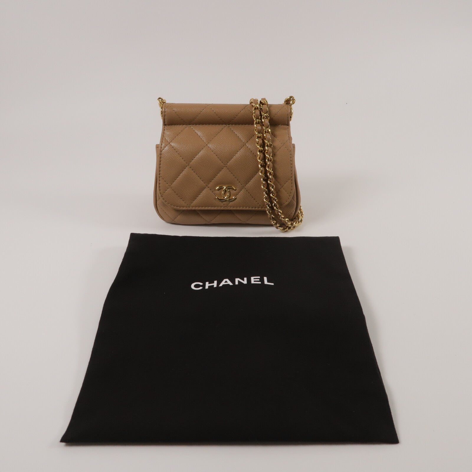 CHANEL 牛皮皮革Mini Chain Bag鏈帶肩背袋