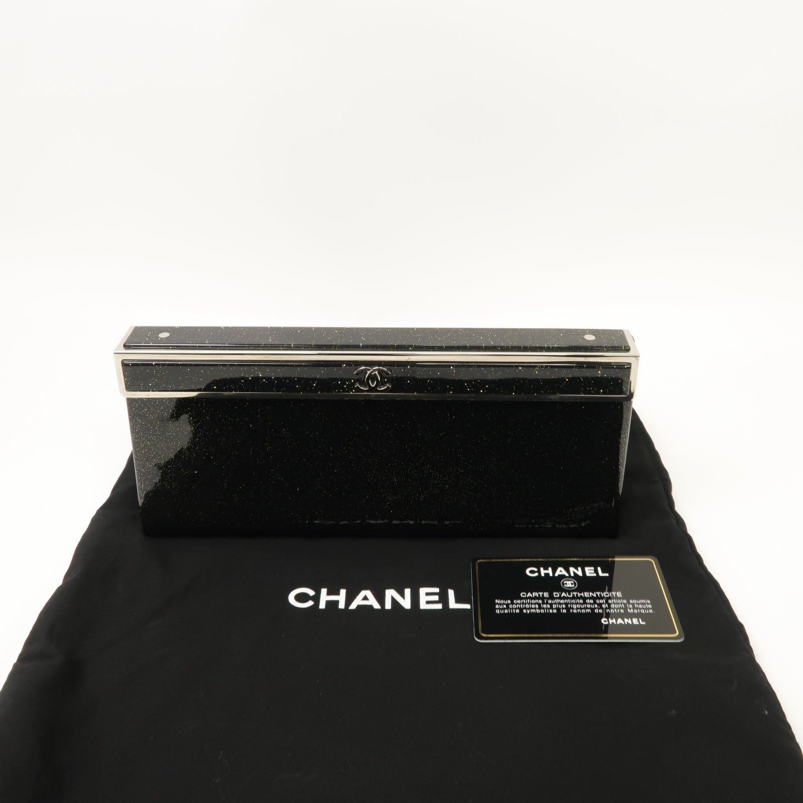 CHANEL 漆皮皮革Clutch Bag銀扣手拿包黑色