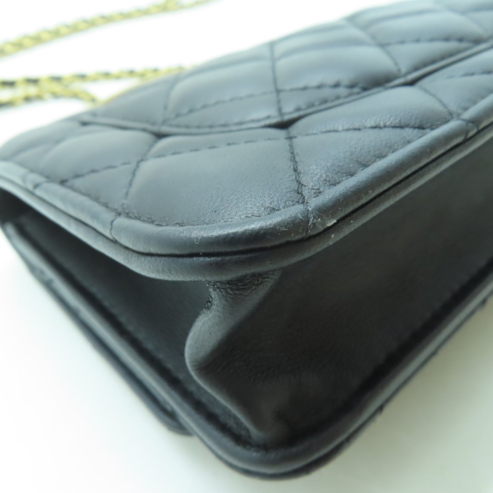 CHANEL 【激減優惠】菱格羊皮皮革Top Handle Wallet On Chain金扣鏈帶手挽肩背兩用袋黑色