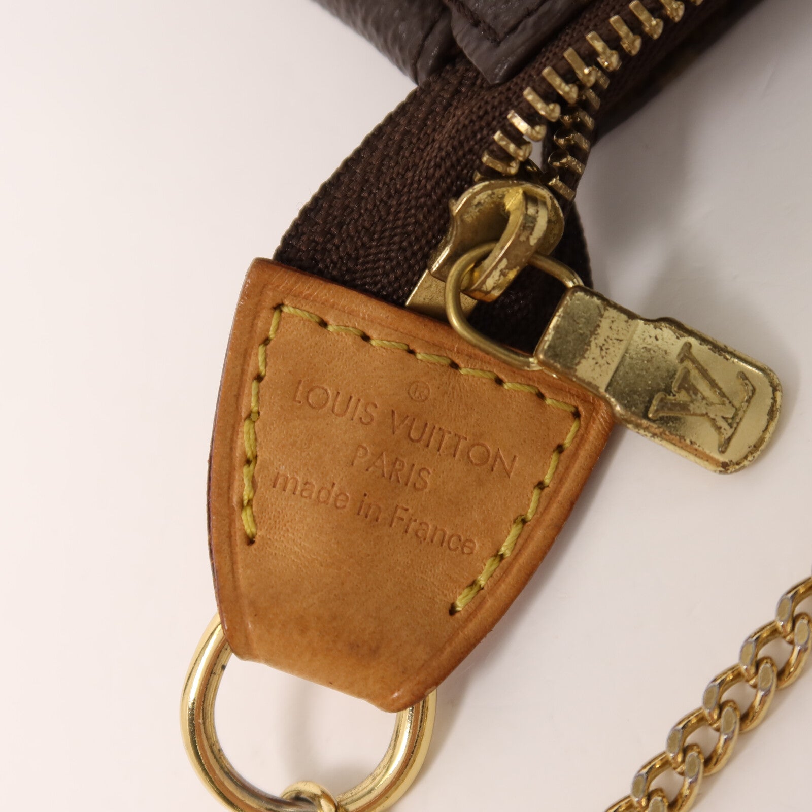 LOUIS VUITTON Monogram Mini Pochette Accessoires鏈帶手挽袋