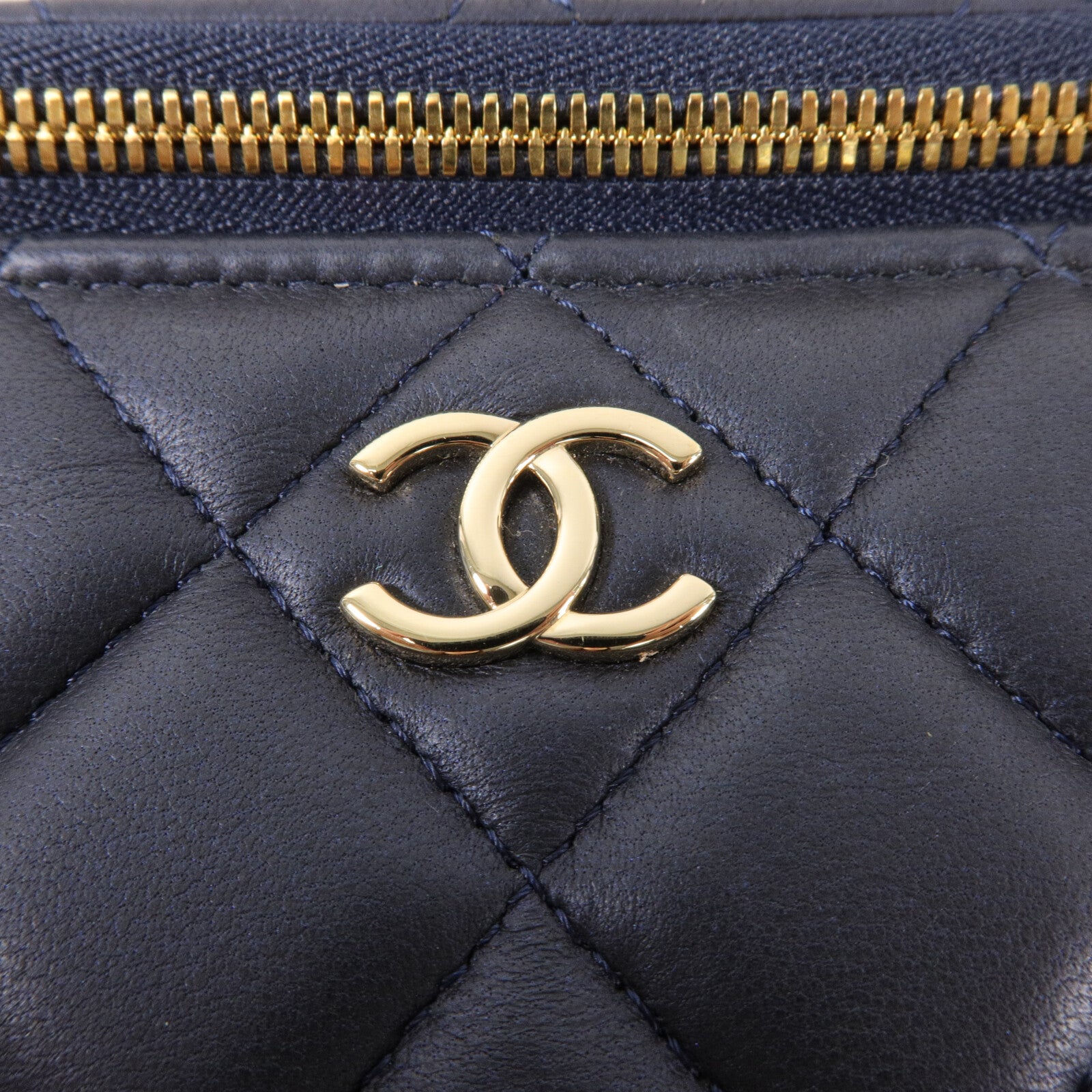 CHANEL 羊皮皮革Vanity Case鏈帶手挽肩背兩用袋
