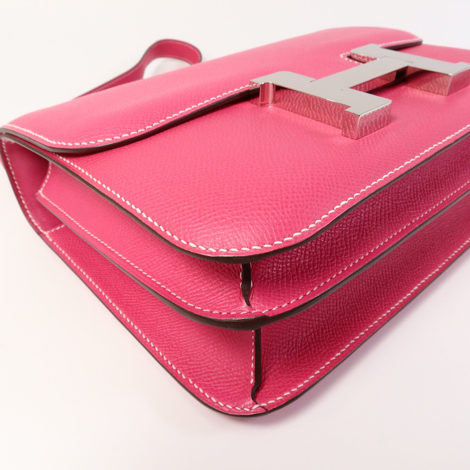 HERMES Epsom皮革Constance 24肩背袋Rose Tyrien