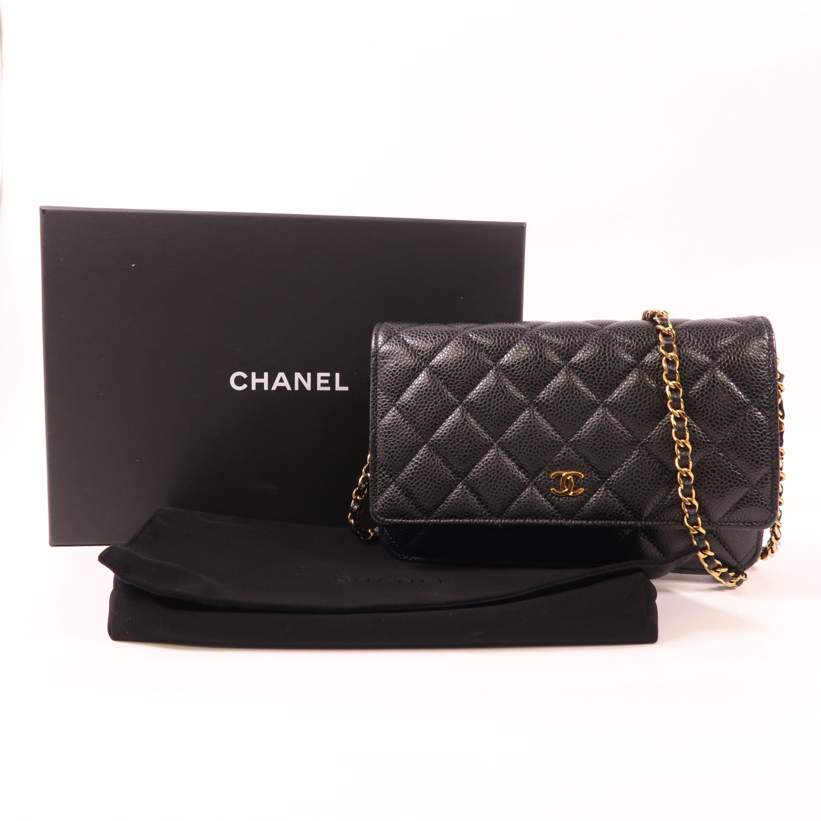 CHANEL 牛皮皮革WOC Wallet On Chain金扣鏈帶肩背袋