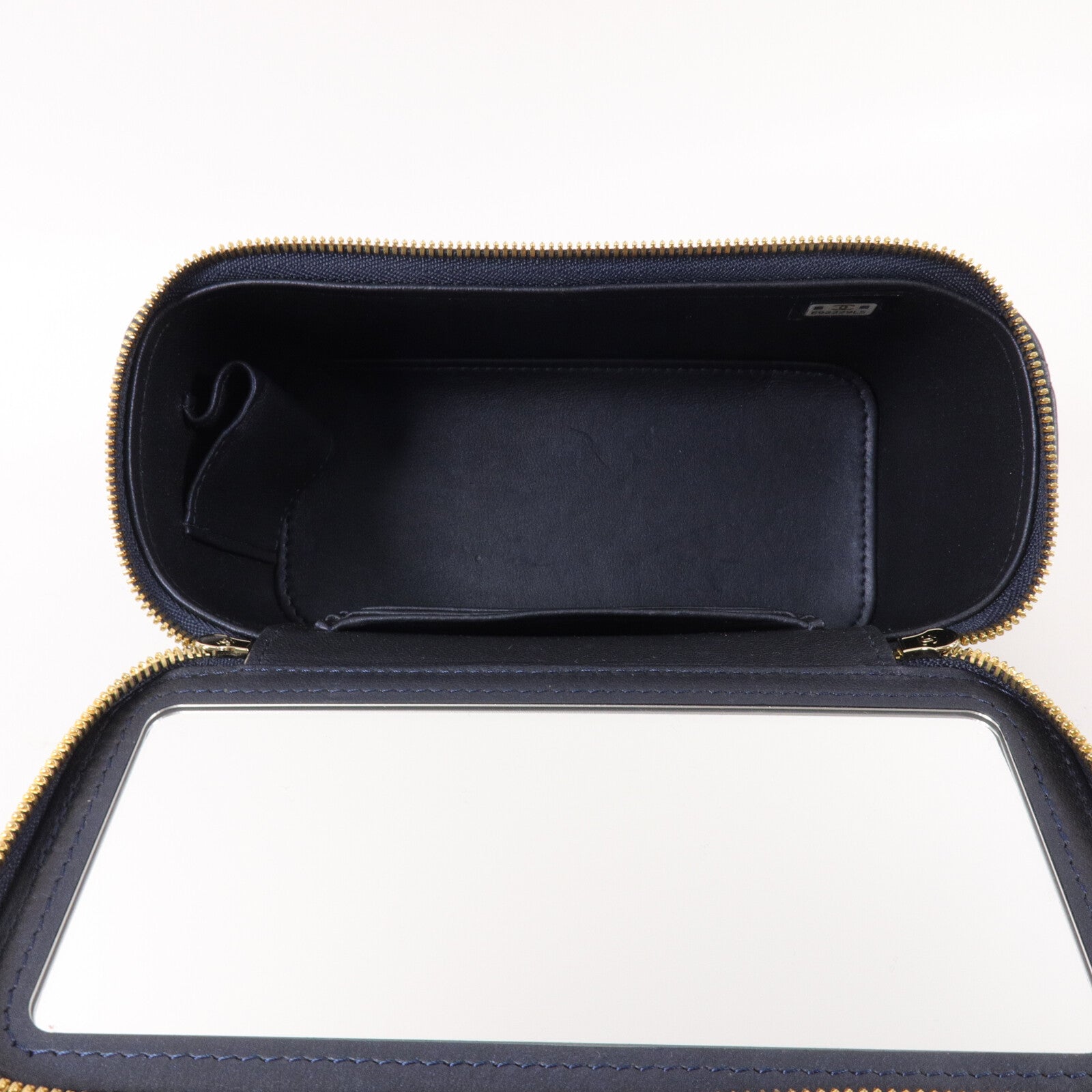CHANEL 羊皮皮革Vanity Case鏈帶手挽肩背兩用袋