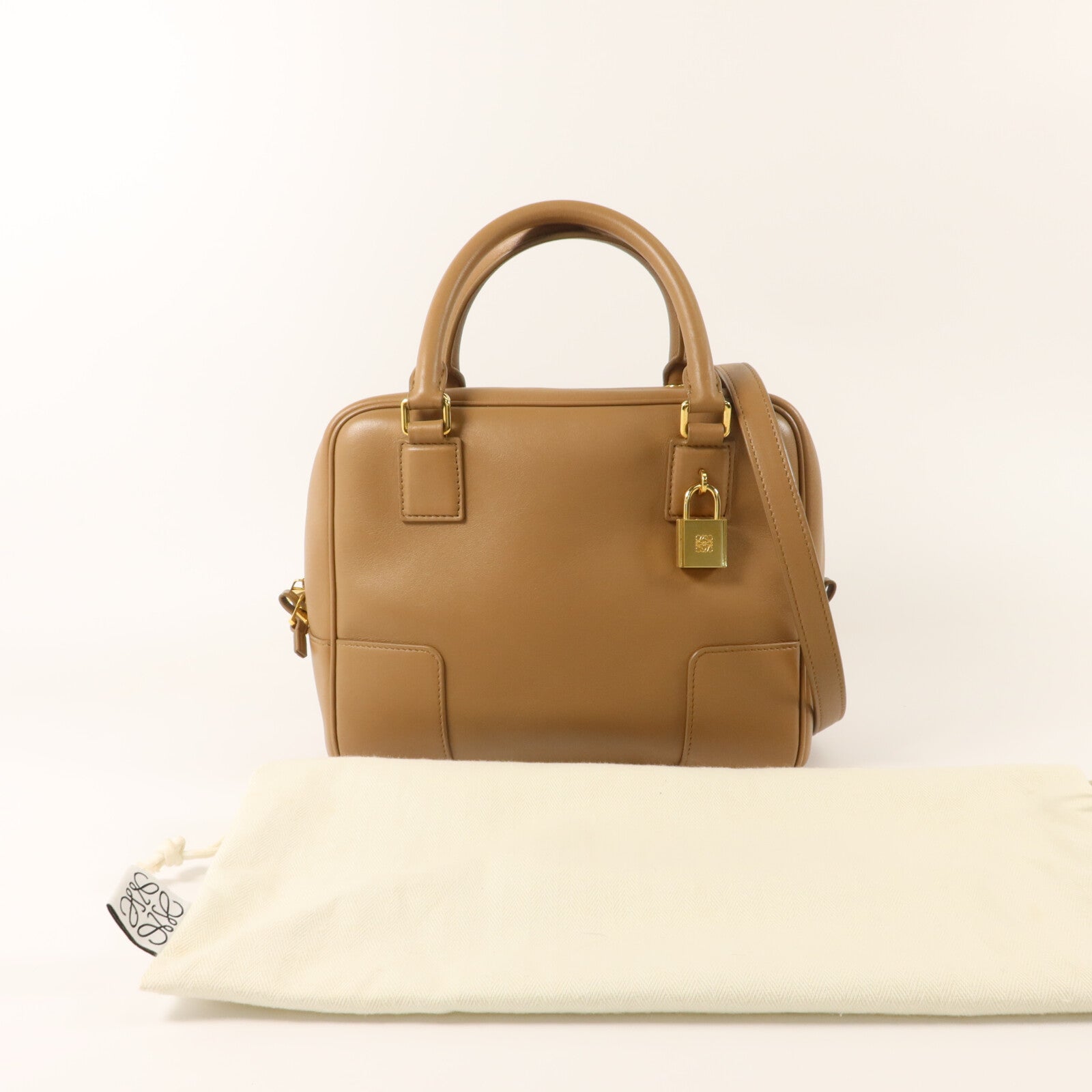 LOEWE 牛皮皮革Amazona 23手挽肩背兩用袋