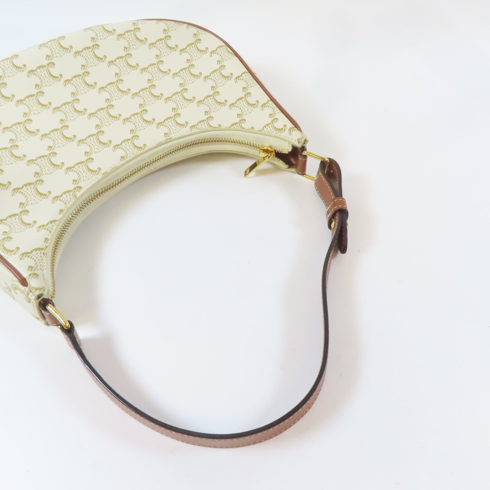 CELINE 塗層帆布Ava Bag金扣肩背袋白色