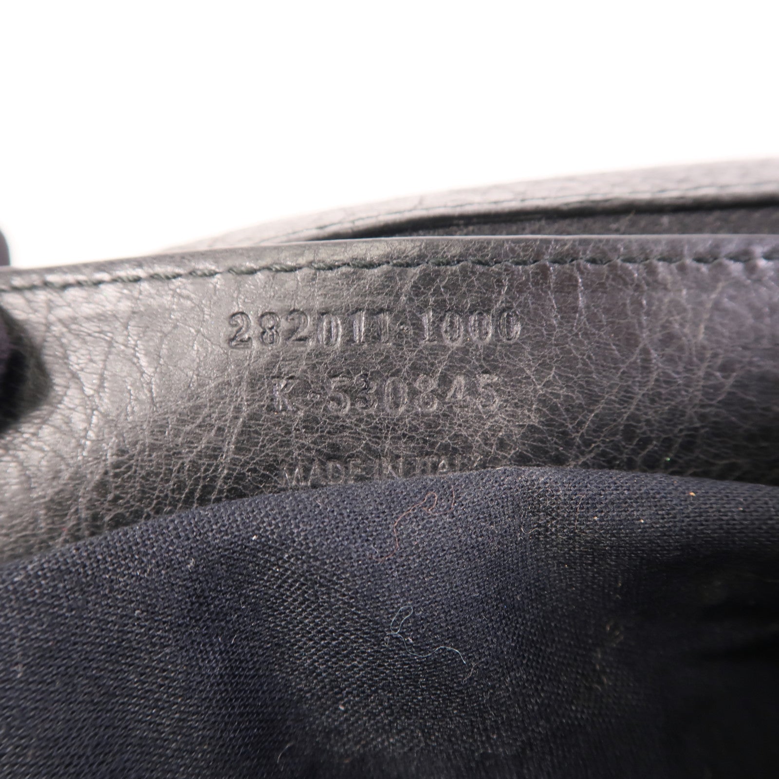 BALENCIAGA 牛皮皮革Pouch銀扣手拿包