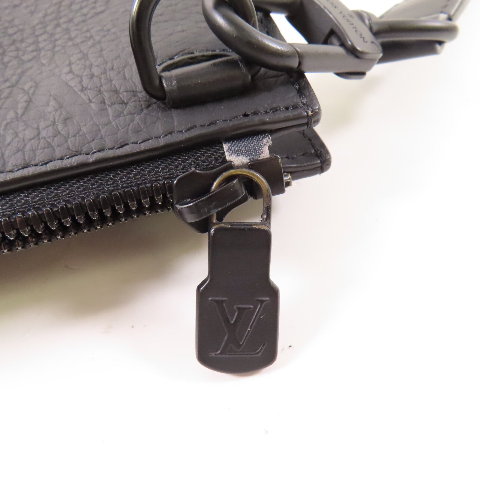 LOUIS VUITTON 【激減優惠】Monogram Taurillon Sac Plat Cross手挽肩背兩用袋