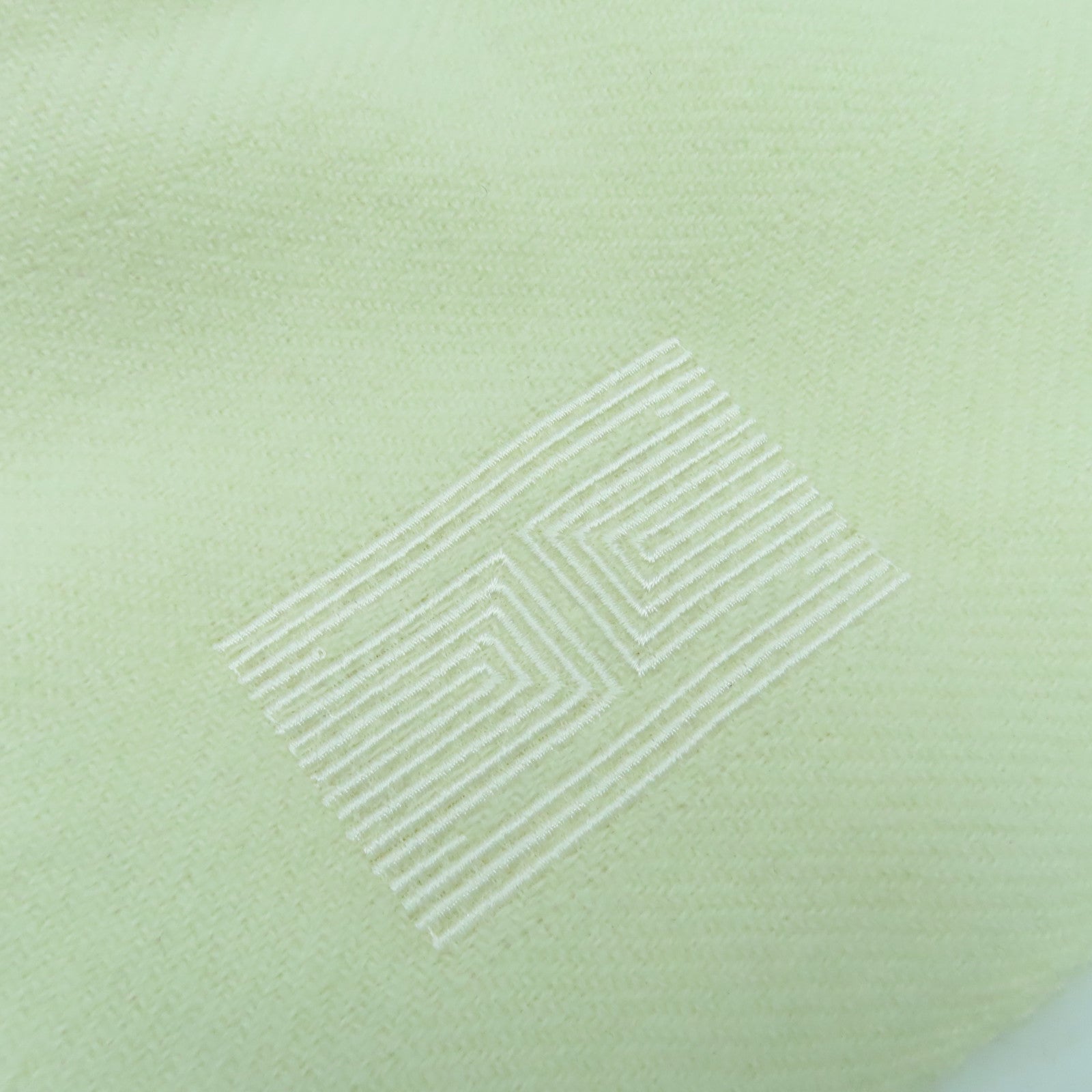 HERMES 【激減優惠】羊絨Scarf 70X220圍巾米色