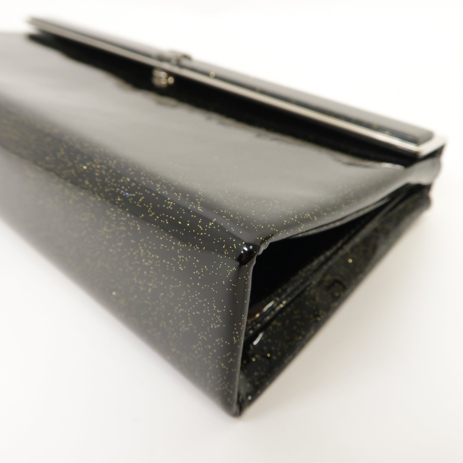 CHANEL 漆皮皮革Clutch Bag銀扣手拿包黑色