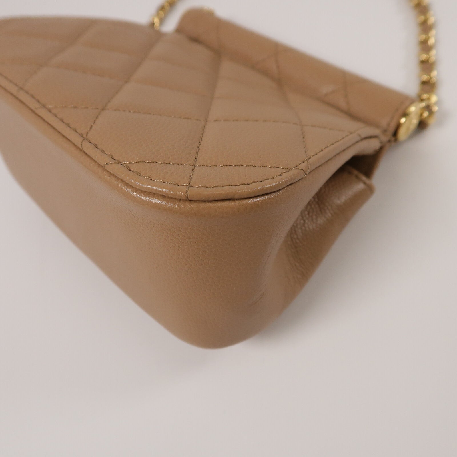CHANEL 牛皮皮革Mini Chain Bag鏈帶肩背袋