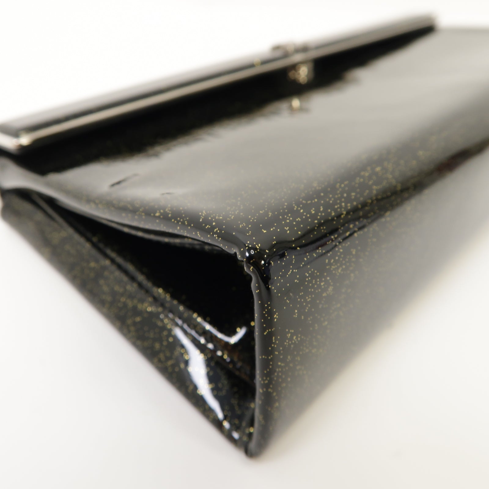CHANEL 漆皮皮革Clutch Bag銀扣手拿包黑色