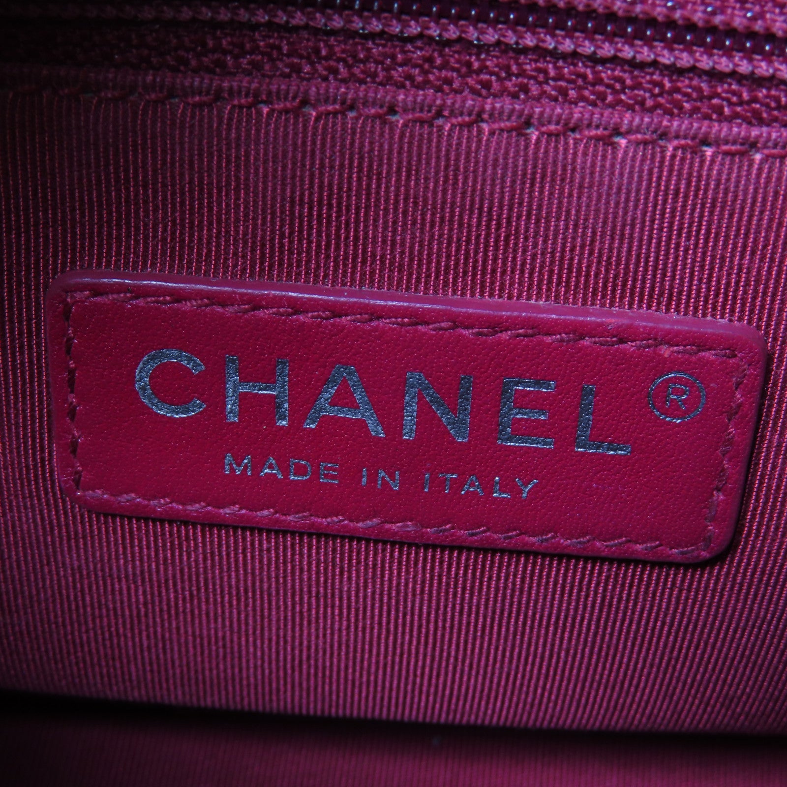 CHANEL 【激減優惠】菱格牛皮皮革Gabrielle Small金扣/銀扣鏈帶肩背袋黑色