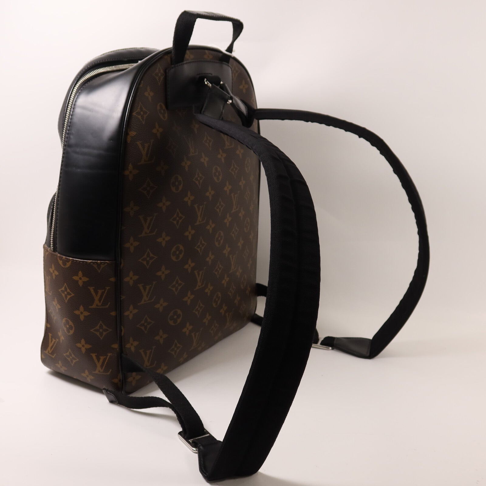 LOUIS VUITTON Monogram Josh背包