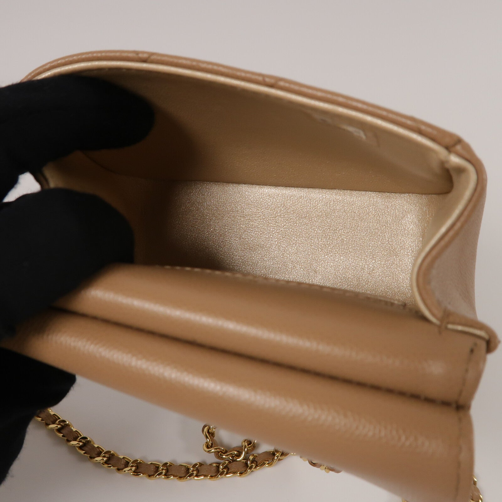 CHANEL 牛皮皮革Mini Chain Bag鏈帶肩背袋