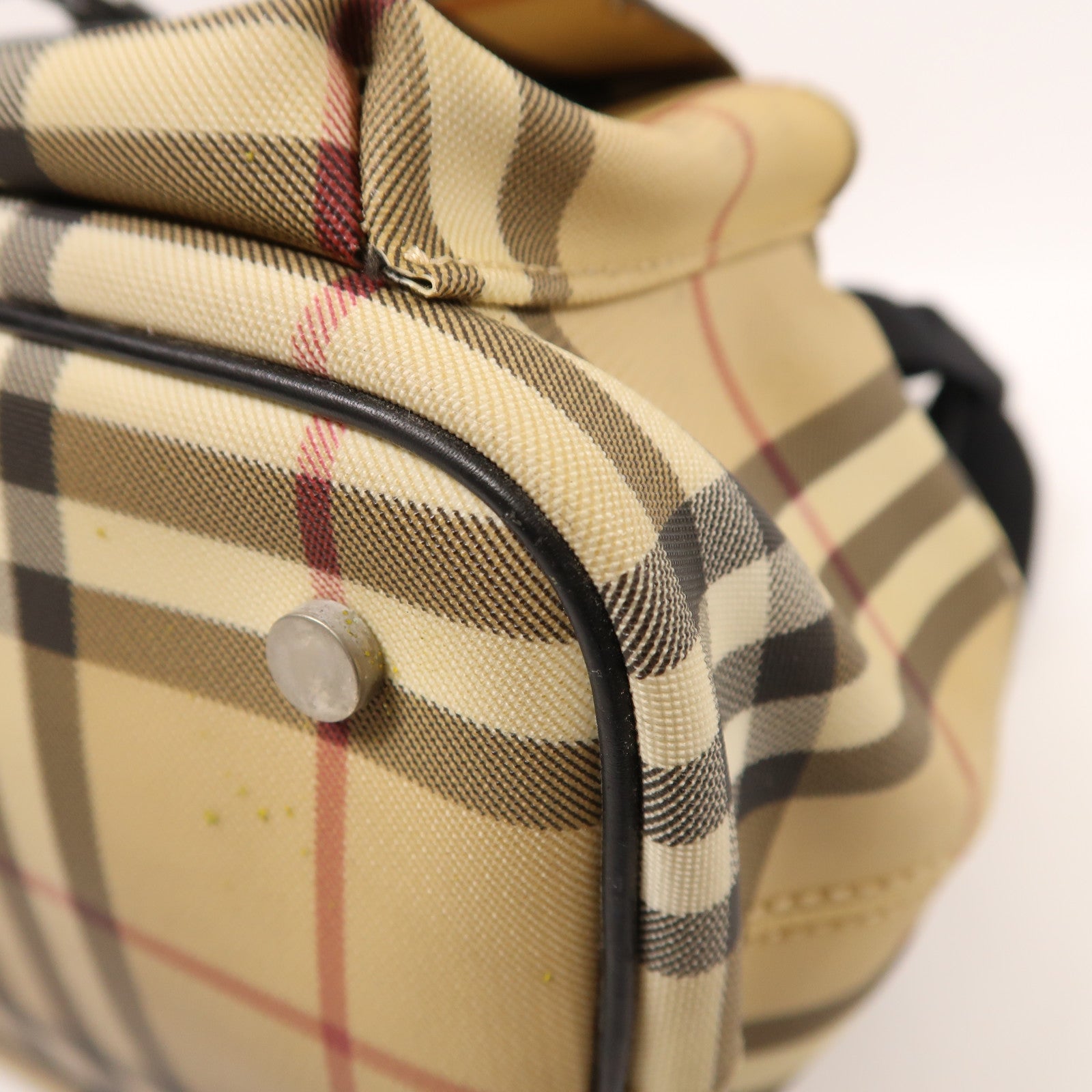 BURBERRY 塗層帆布Backpack銀扣背包
