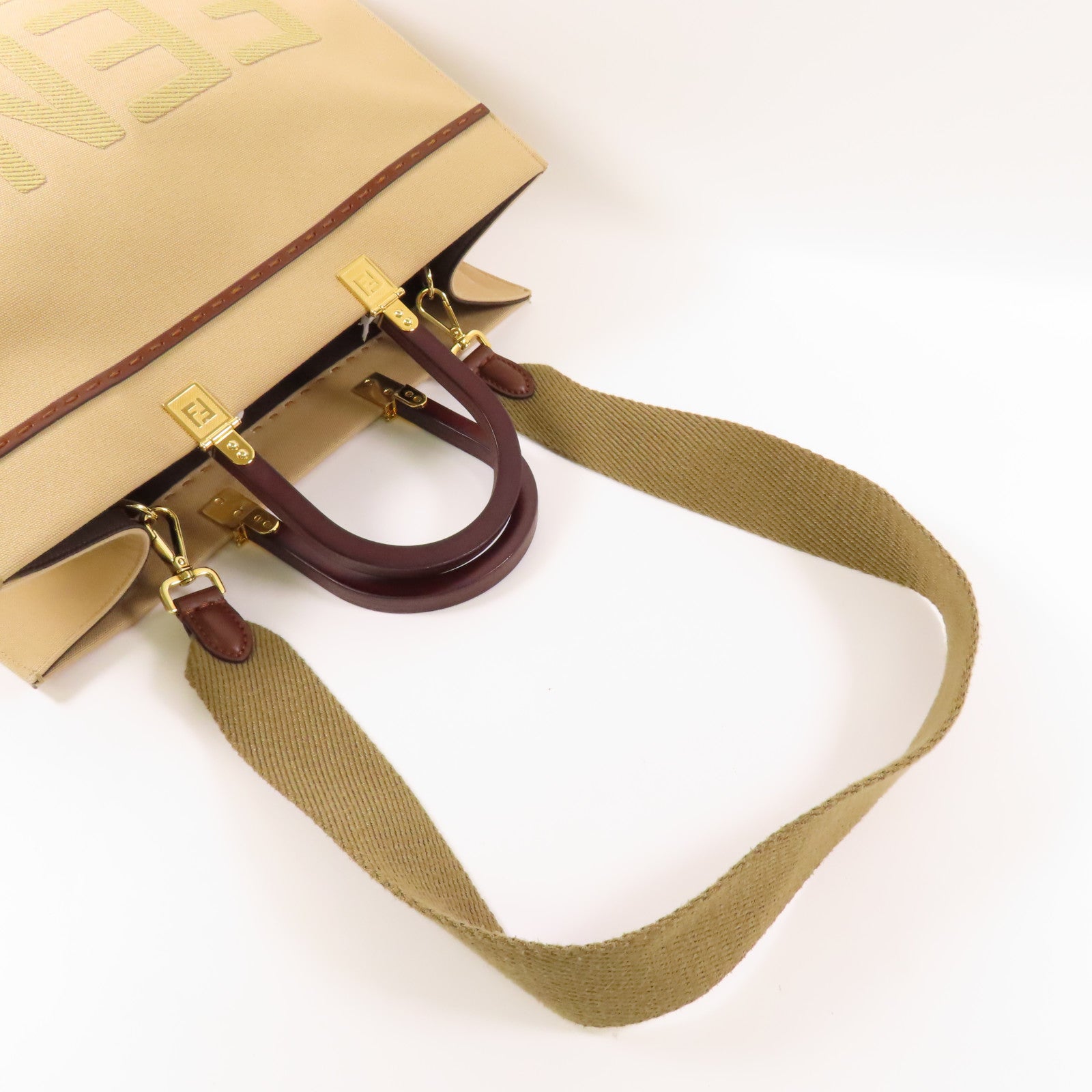 FENDI 帆布Sunshine Medium金扣手挽肩背兩用袋