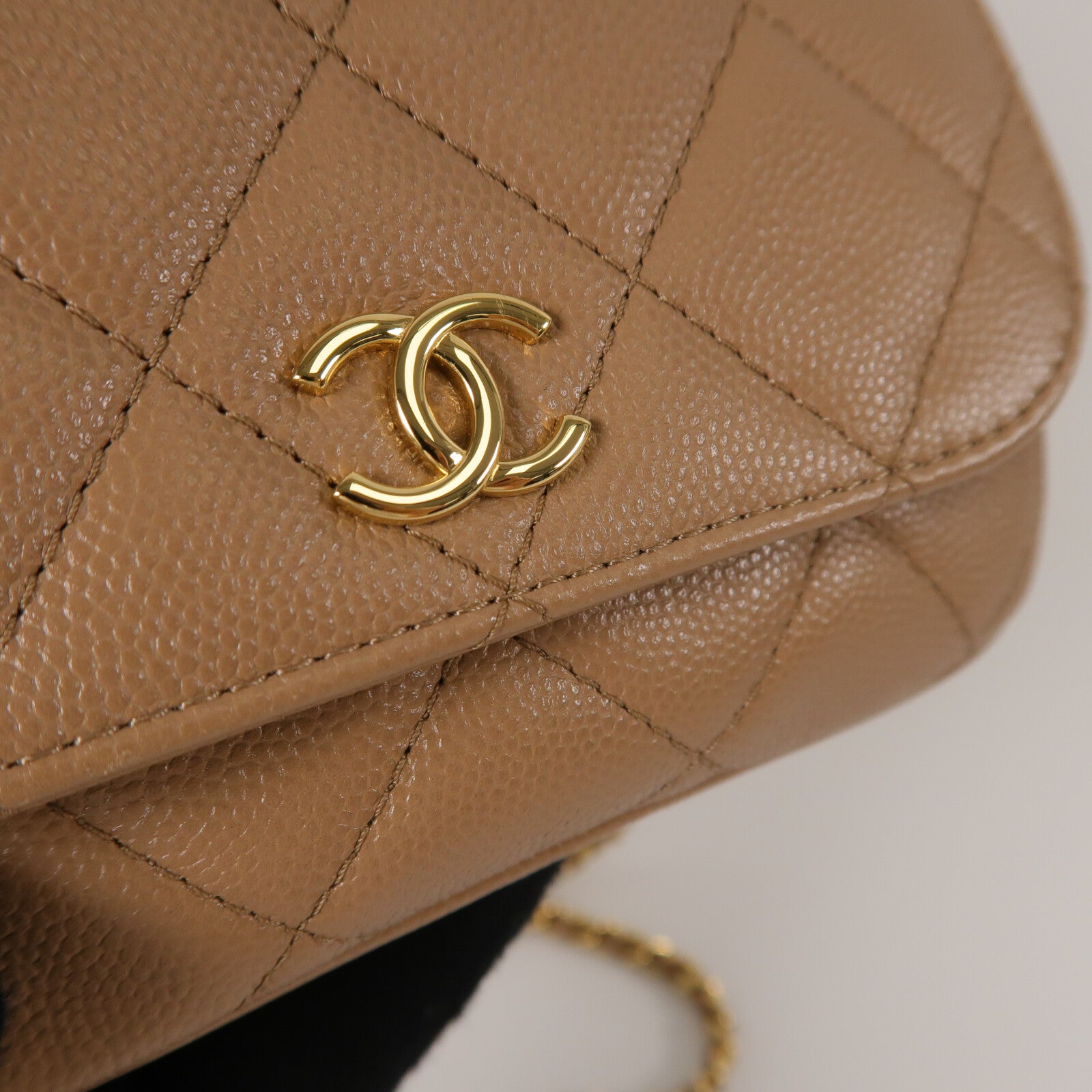 CHANEL 牛皮皮革Mini Chain Bag鏈帶肩背袋