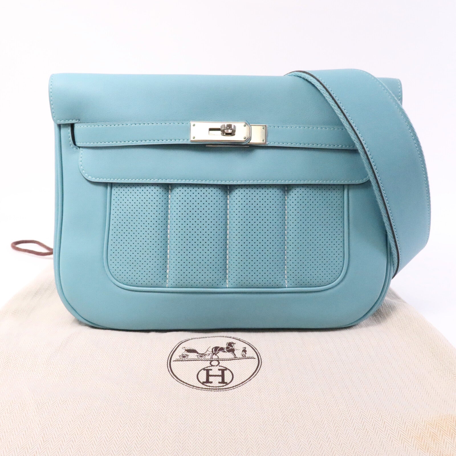 HERMES 【激減優惠】Swift皮革Berline 28銀扣肩背袋Bleu Atoll