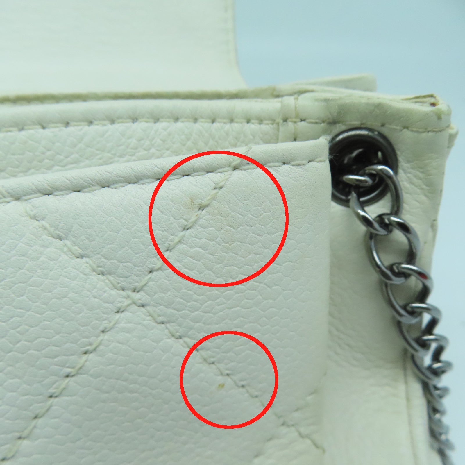 CHANEL 菱格牛皮皮革One Shoulder Bag银扣肩背袋白色