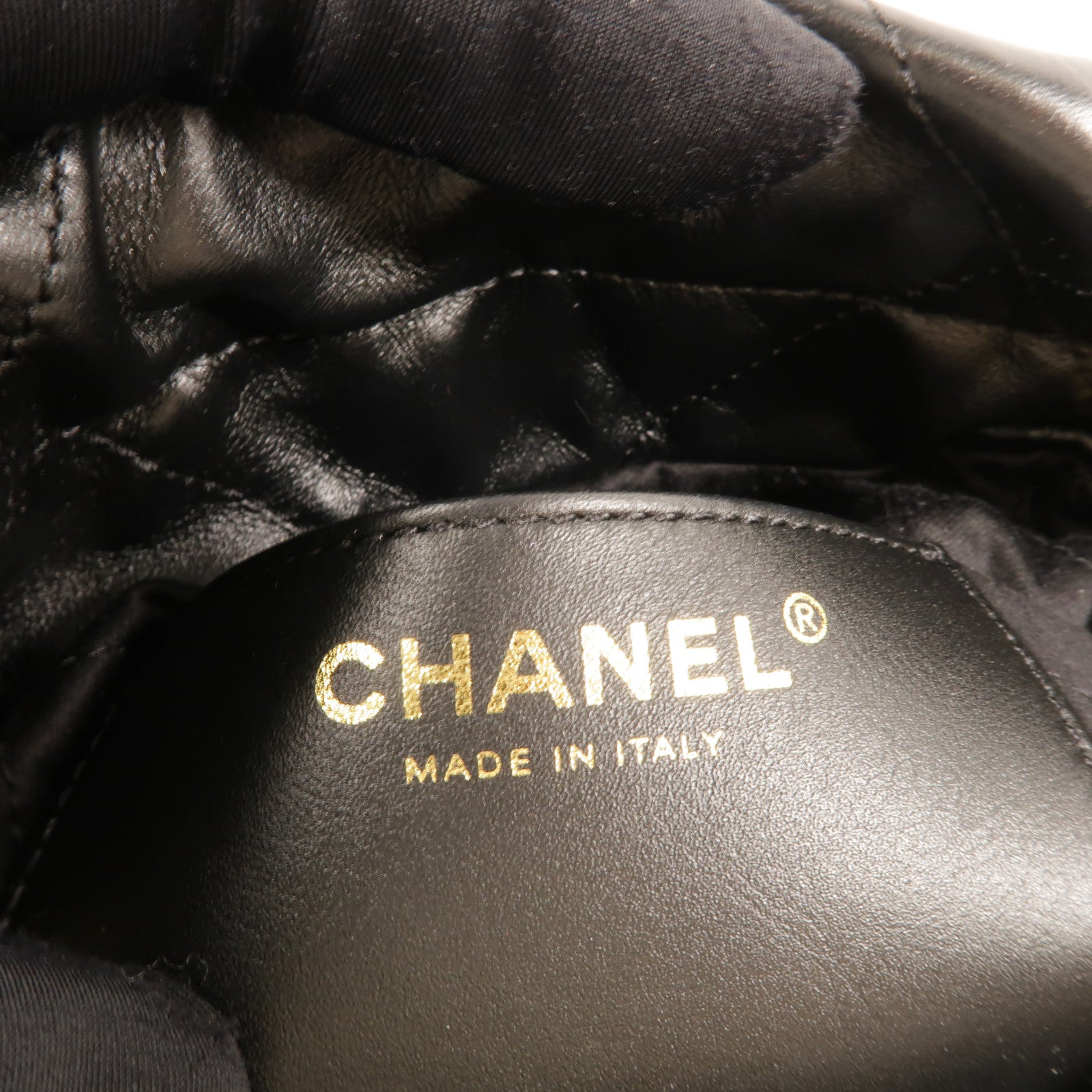 CHANEL 牛皮皮革Chanel 22 Mini手挽肩背兩用袋