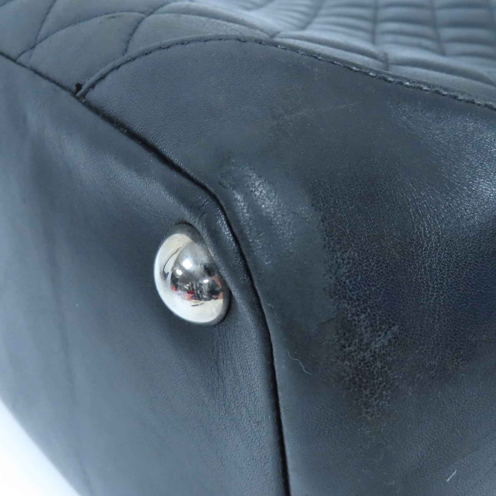 CHANEL 【激減優惠】菱格牛皮皮革Cambon Tote Bag銀扣手挽袋黑色