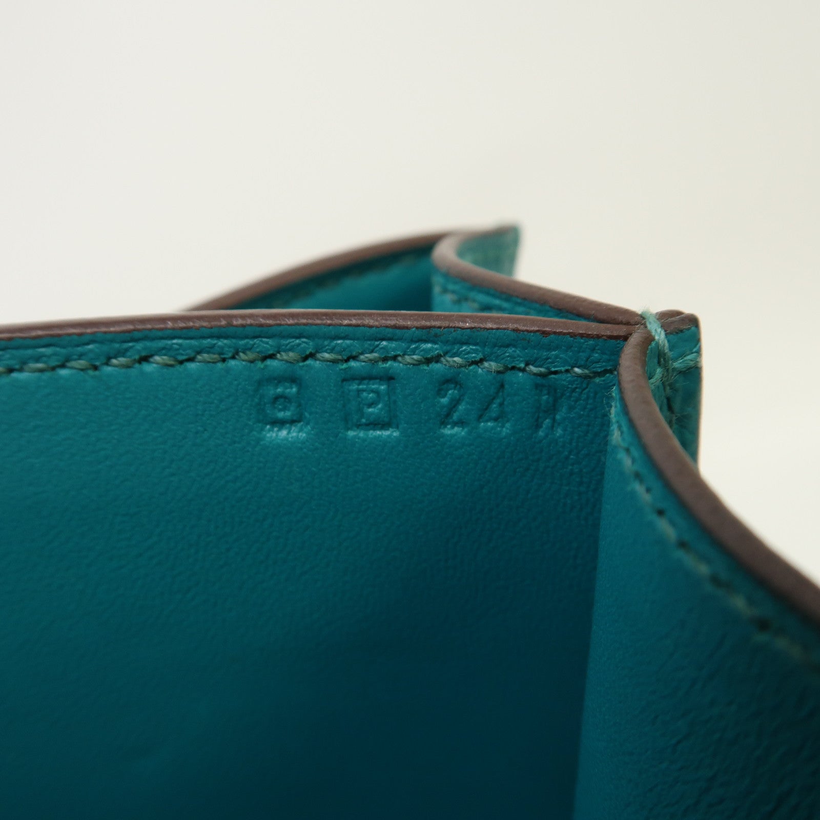 HERMES 【激減優惠】Epsom皮革Constance 24銀扣肩背袋7F/Bleu Paon孔雀藍色