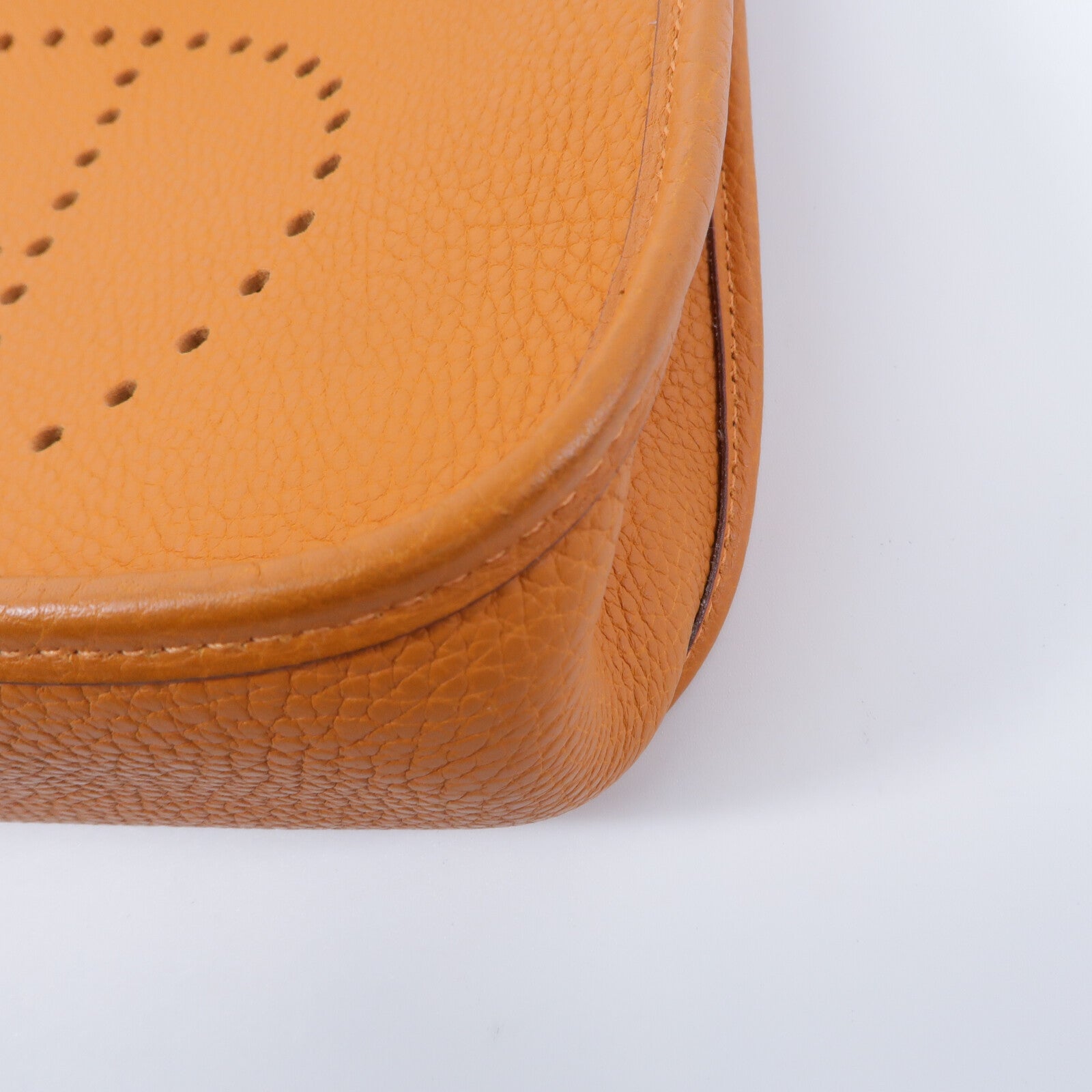 HERMES Clemence皮革Evelyne PM肩背袋Orange