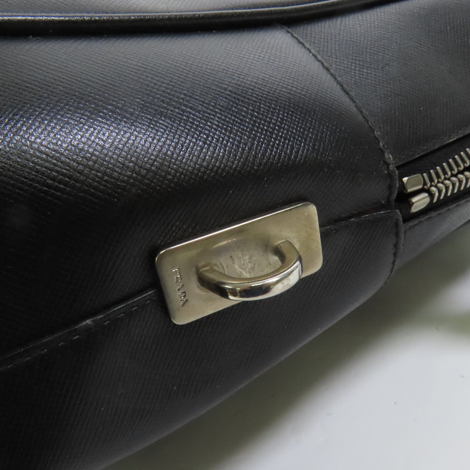 PRADA 牛皮皮革Briefcase銀扣手挽袋
