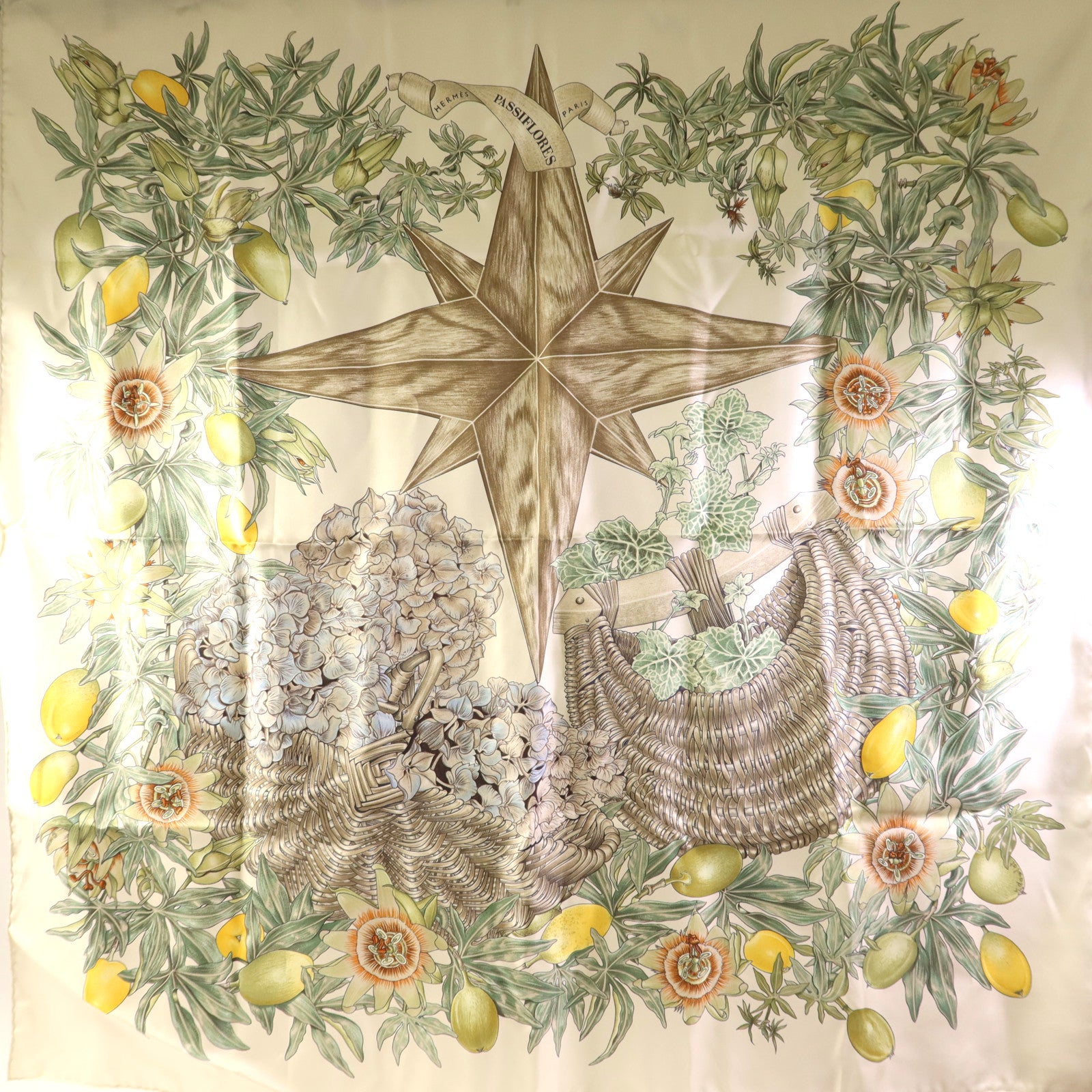 HERMES 絲質Scarf 90X90絲巾