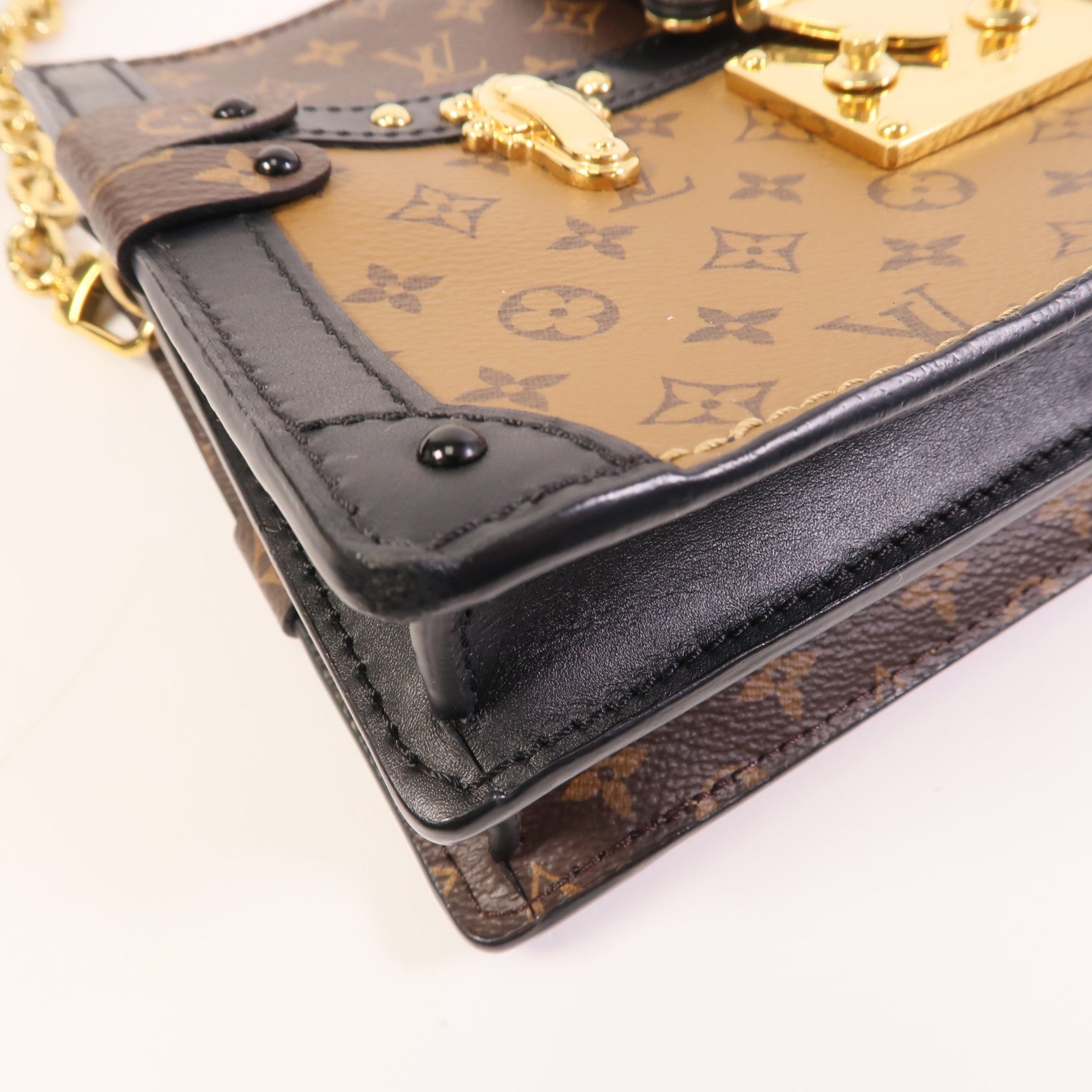 LOUIS VUITTON 【激減優惠】Monogram Reverse Trunk Clutch金扣肩背袋