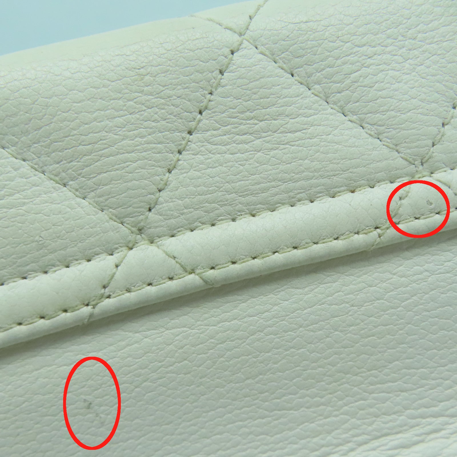 CHANEL 菱格牛皮皮革One Shoulder Bag银扣肩背袋白色