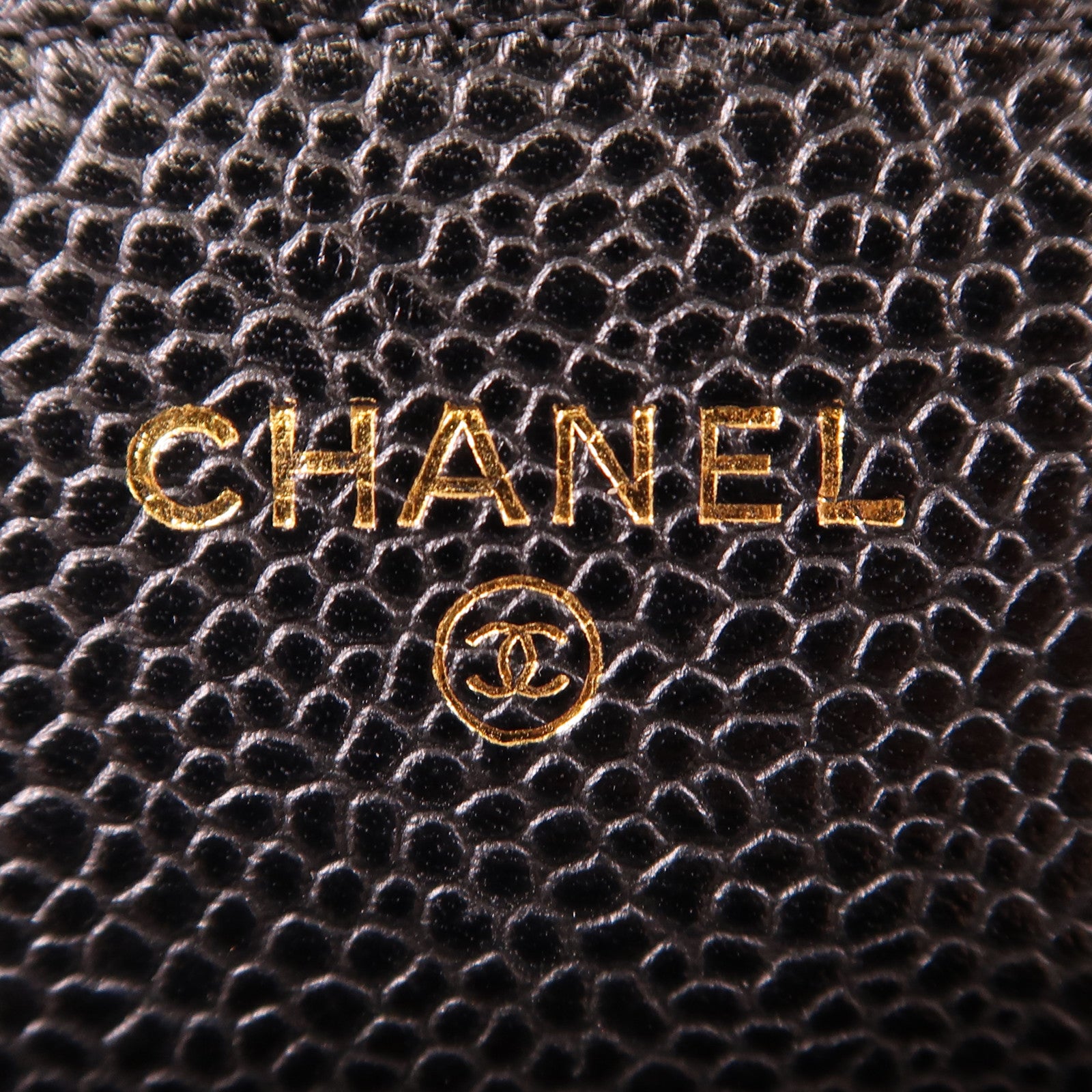 CHANEL 牛皮皮革WOC Wallet On Chain金扣鏈帶肩背袋