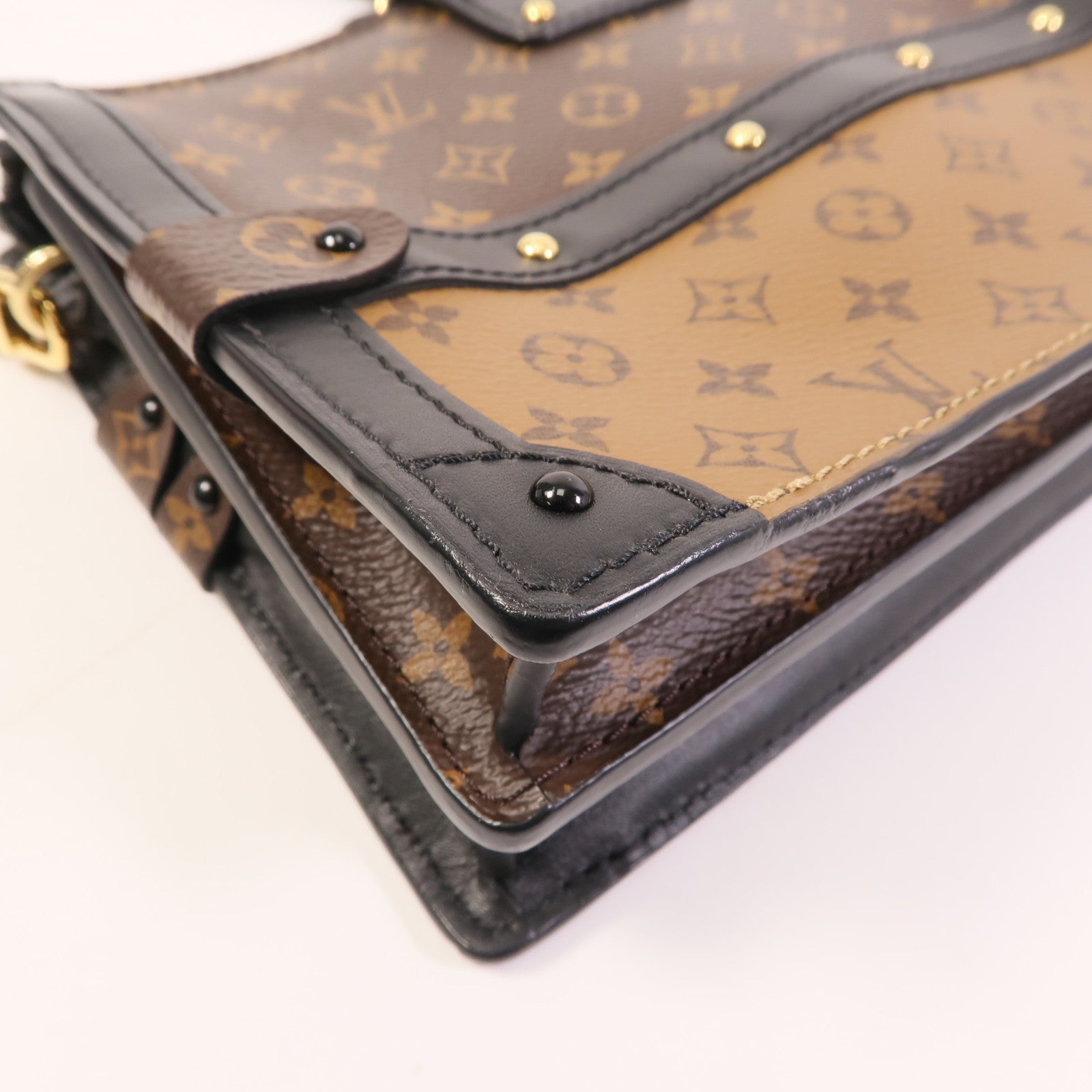 LOUIS VUITTON 【激減優惠】Monogram Reverse Trunk Clutch金扣肩背袋