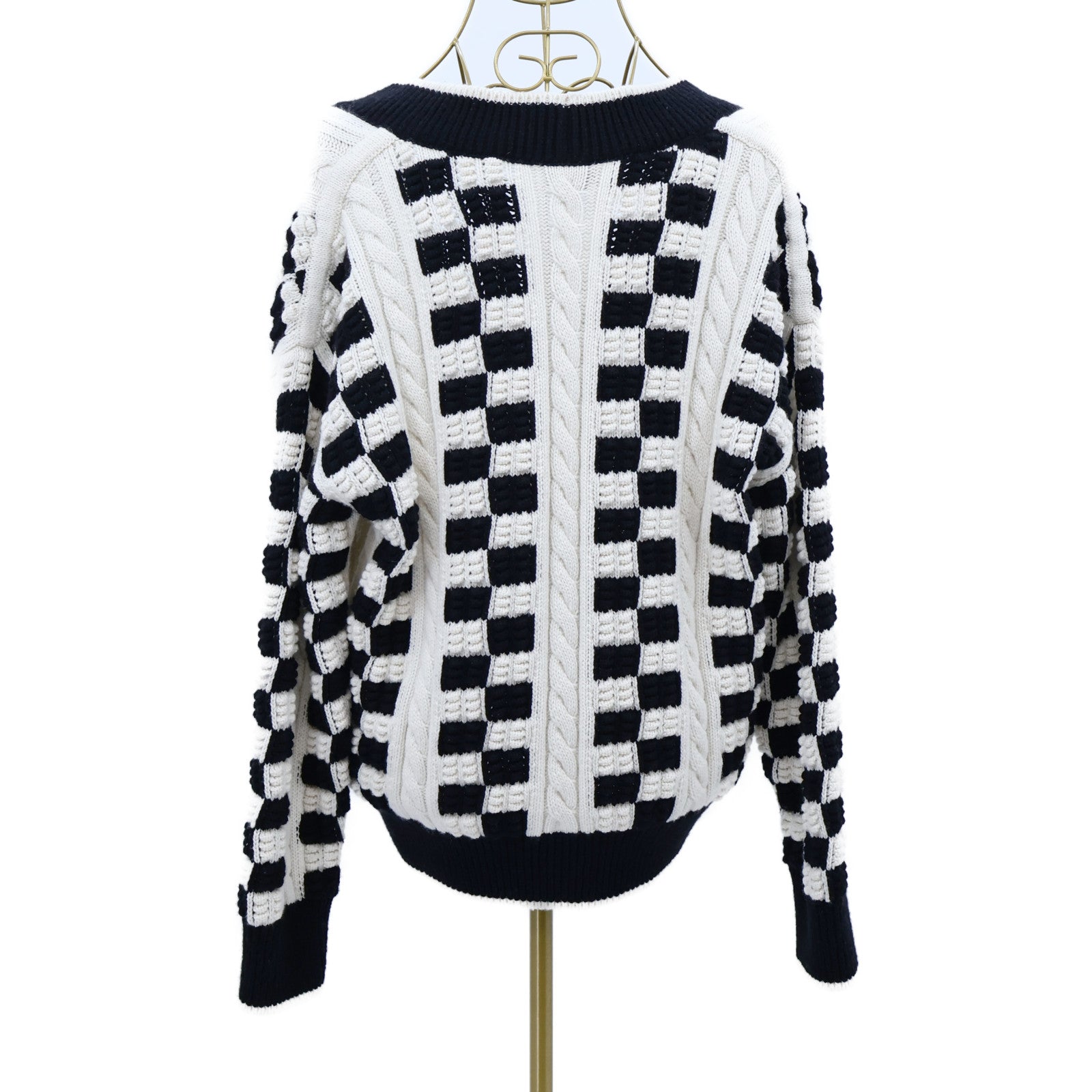 CHANEL Cashmere/Polyamide Coco button Knit Sweater針織