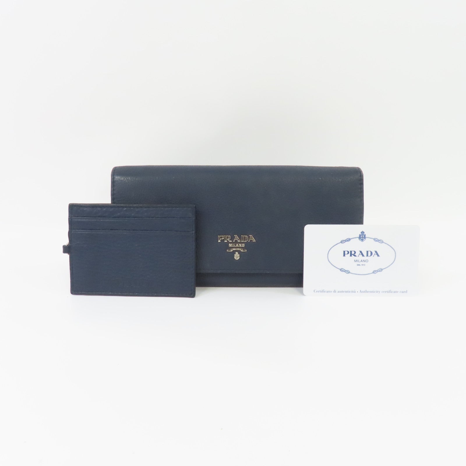 PRADA 牛皮皮革Long Wallet銀扣長錢包深藍色