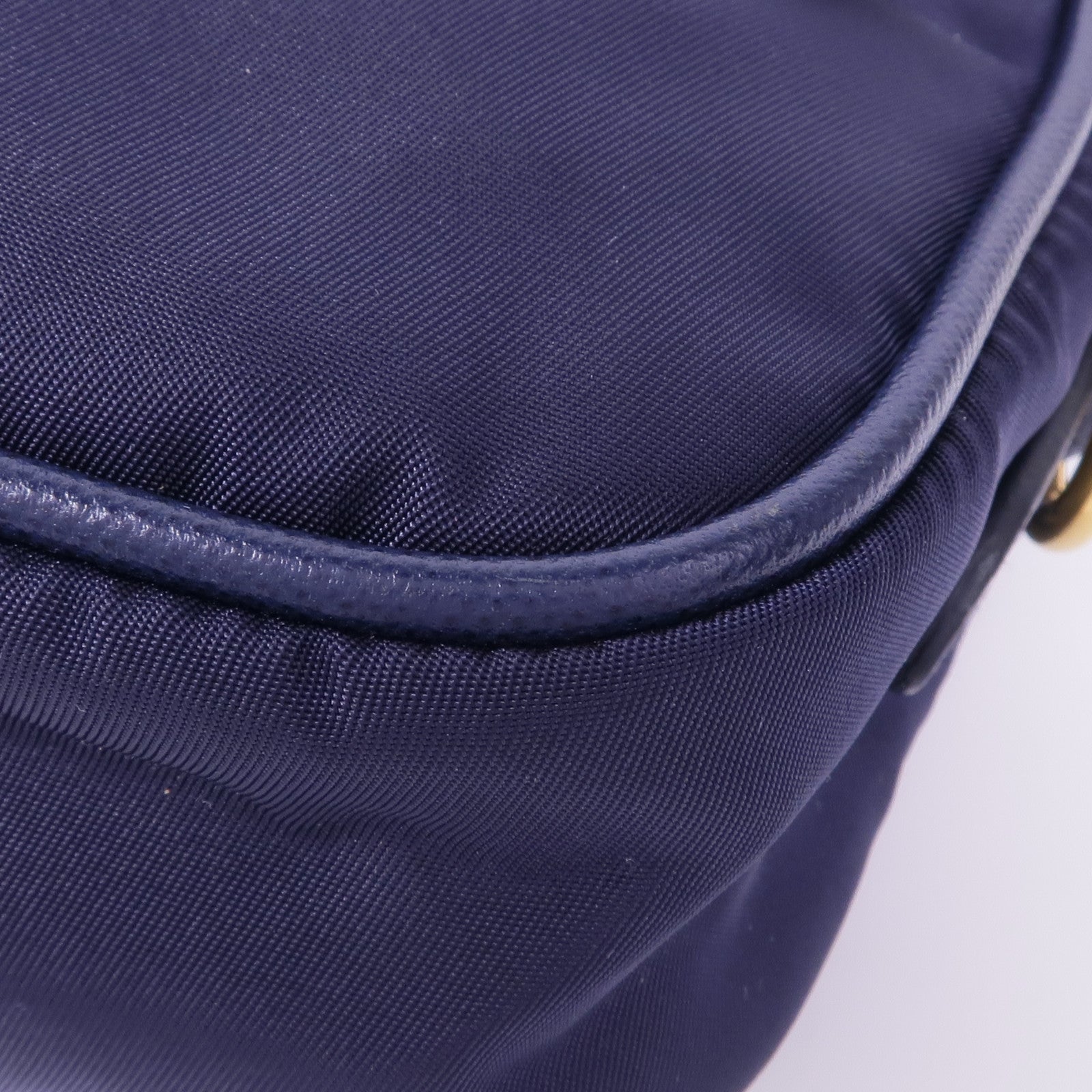 PRADA 尼龍Shoulder Bag金扣肩背袋