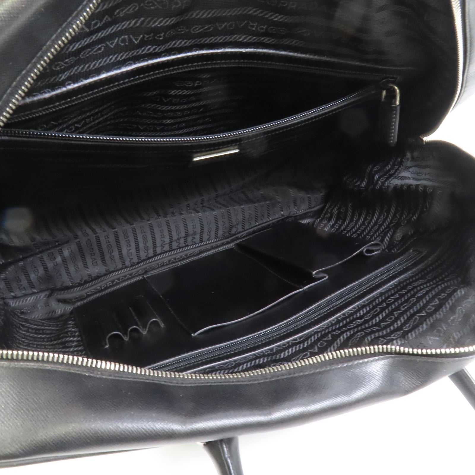 PRADA 牛皮皮革Briefcase銀扣手挽袋